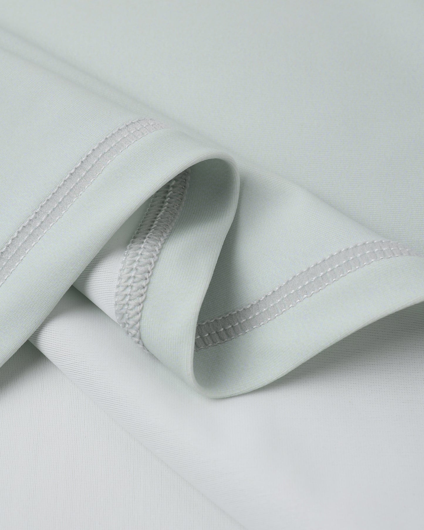 Kurzarm-Rashguard aus Seafoam