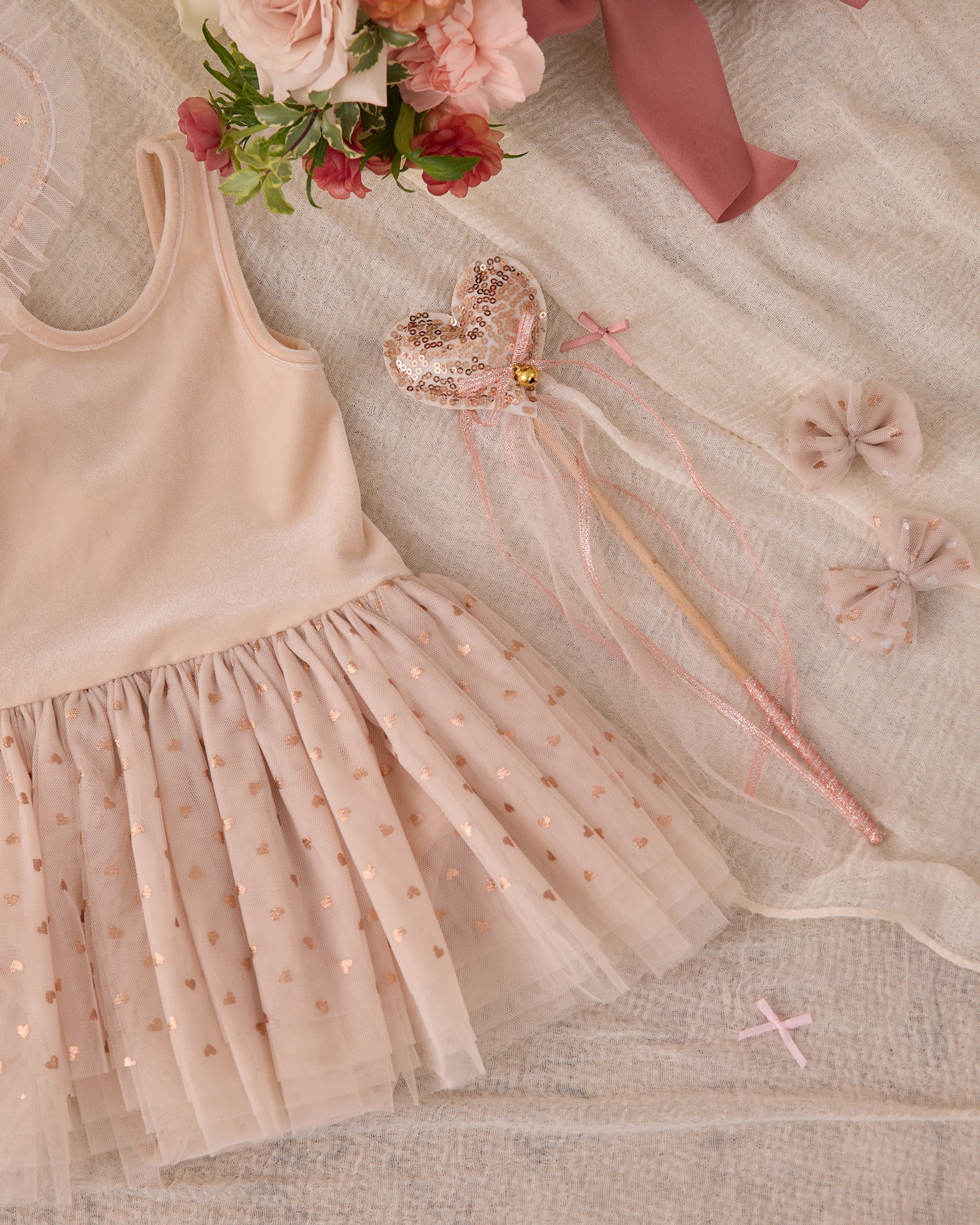 颤动薄纱夹 |玫瑰金心形