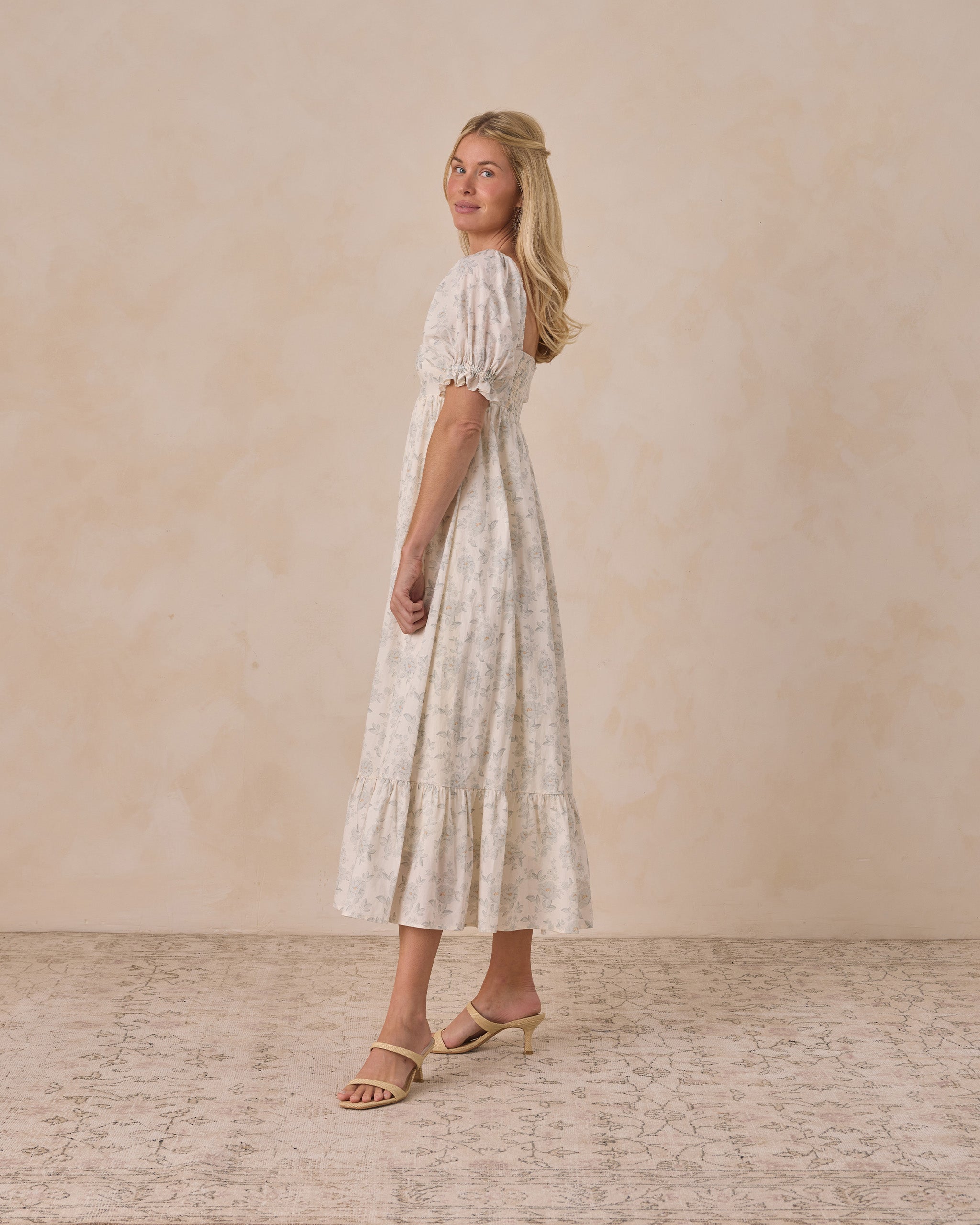 Women's Chloe Dress Mist English Rose – Noralee