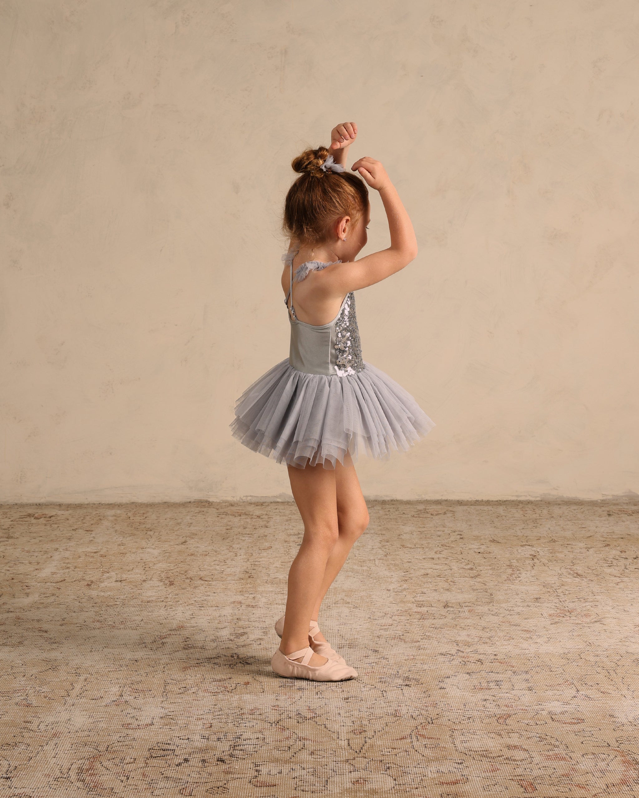 Clementine Tutu || Frost