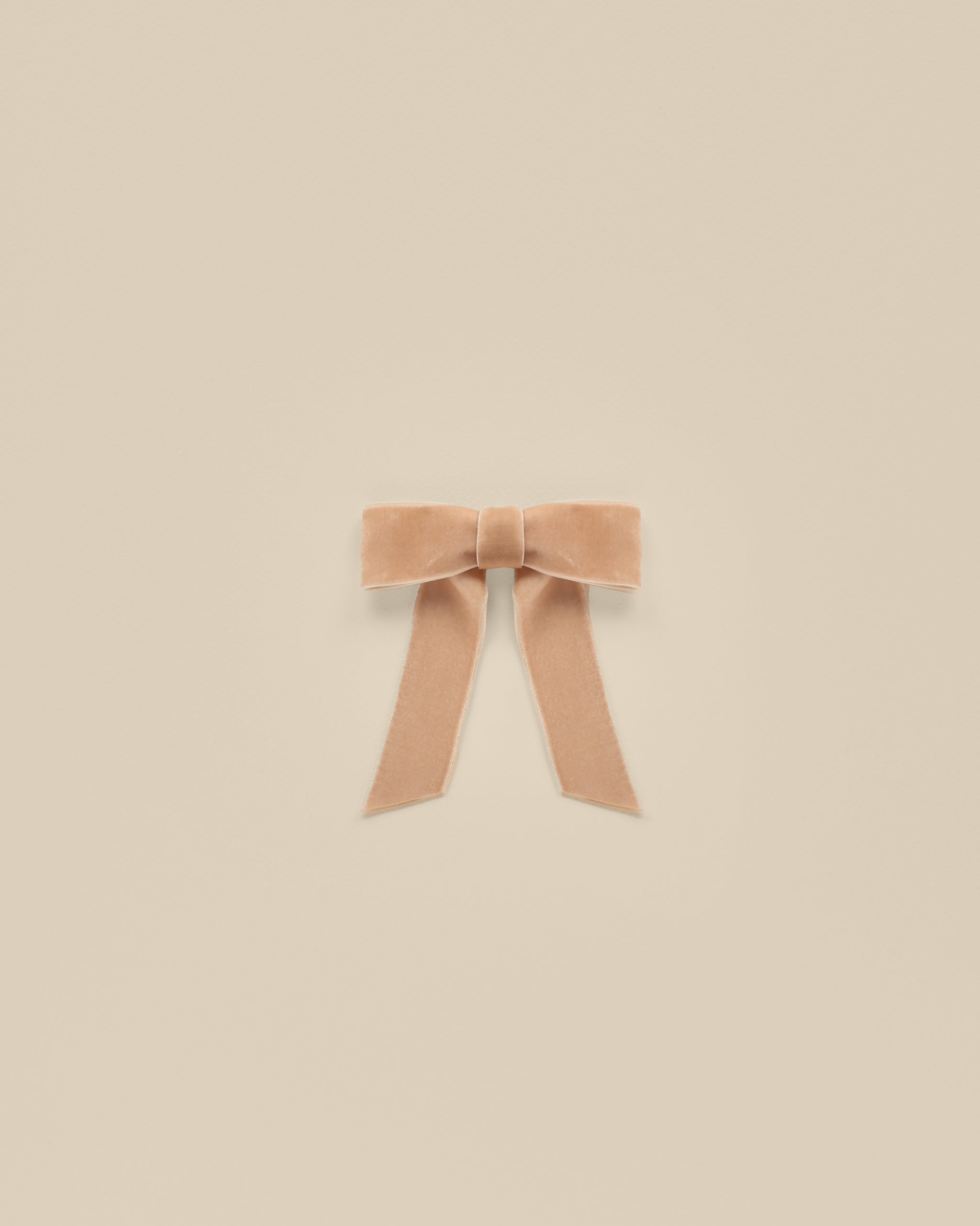 Velvet Bow || Antique