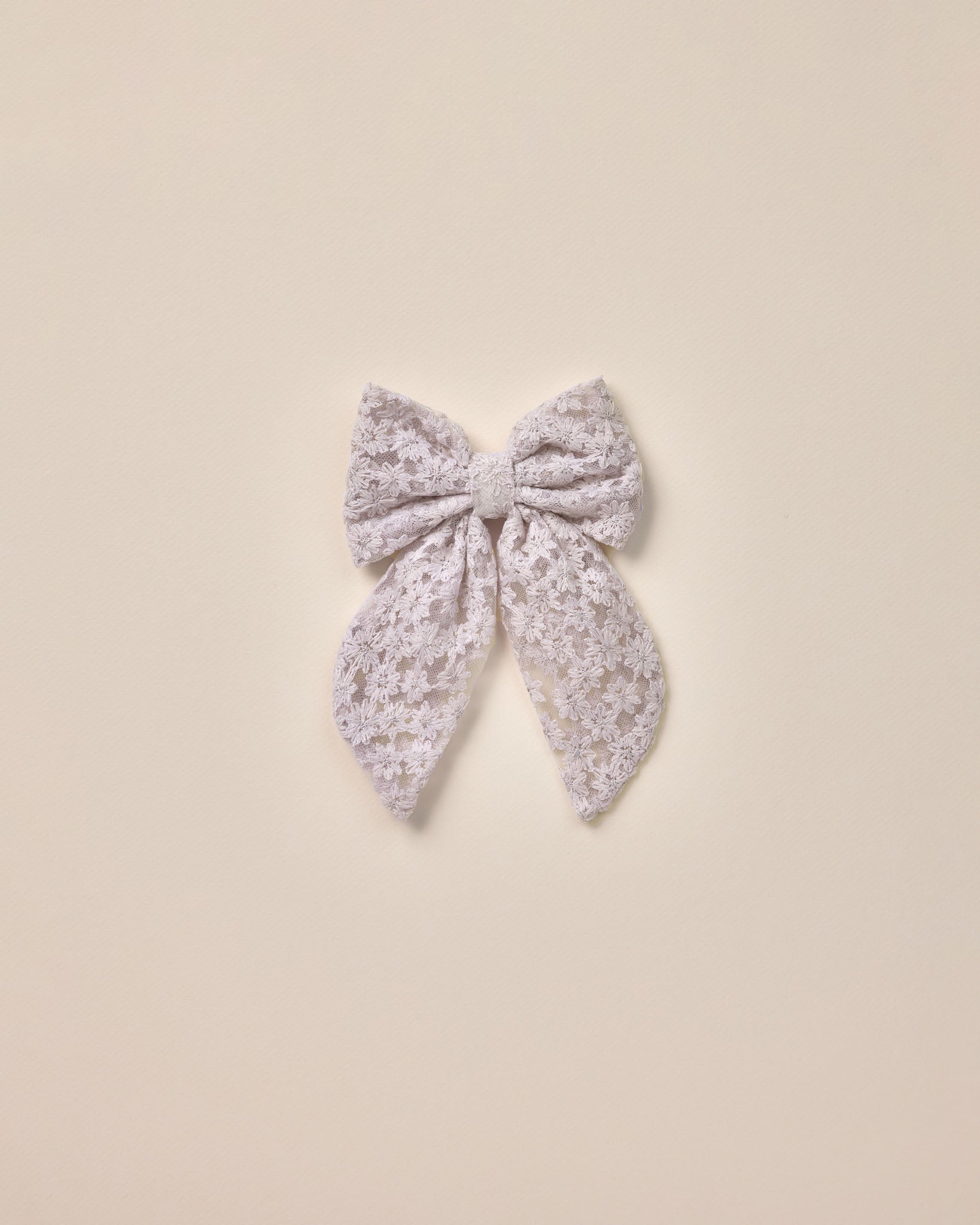 Oversized Bow || Cloud – Noralee