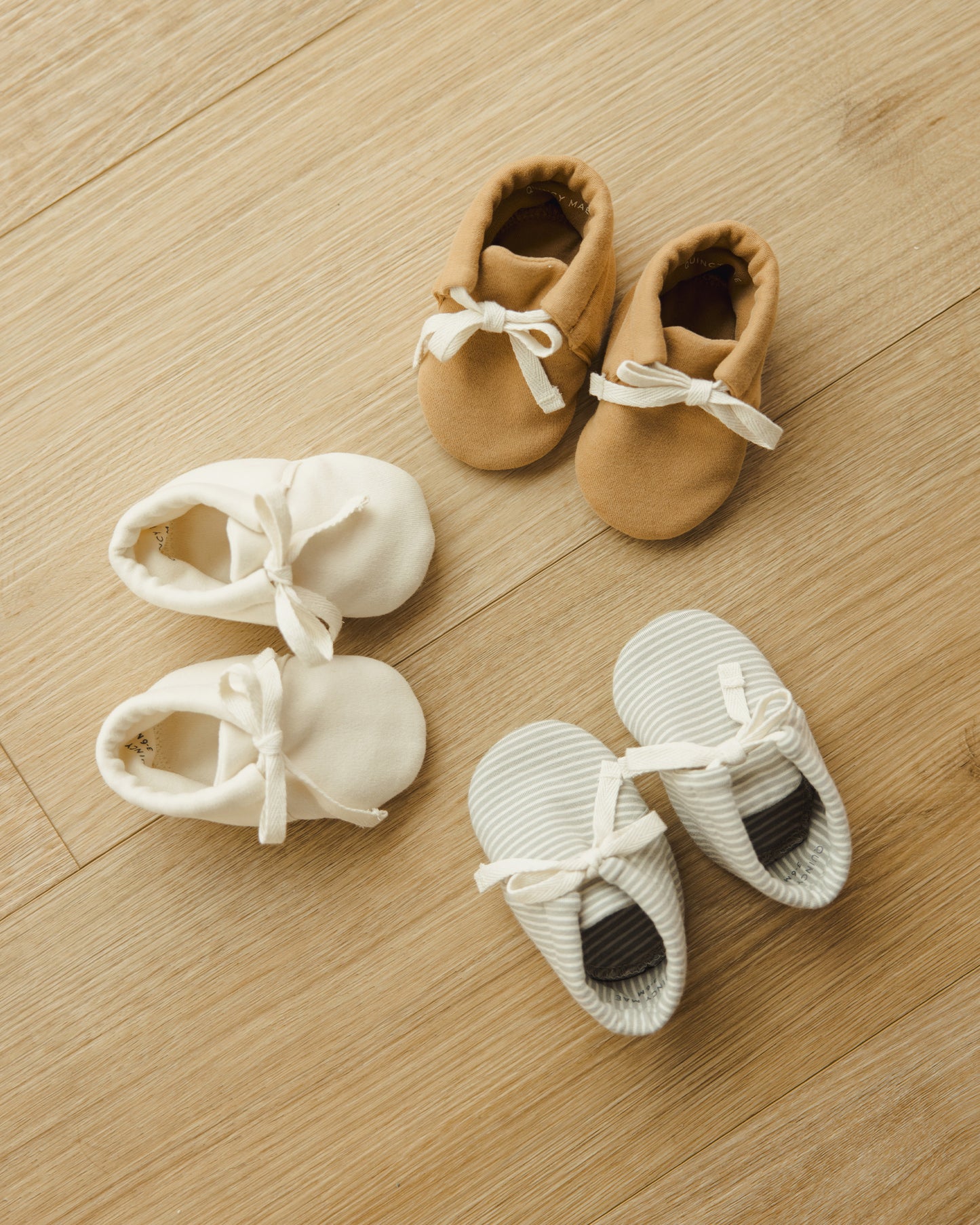 Baby Booties || Ivory