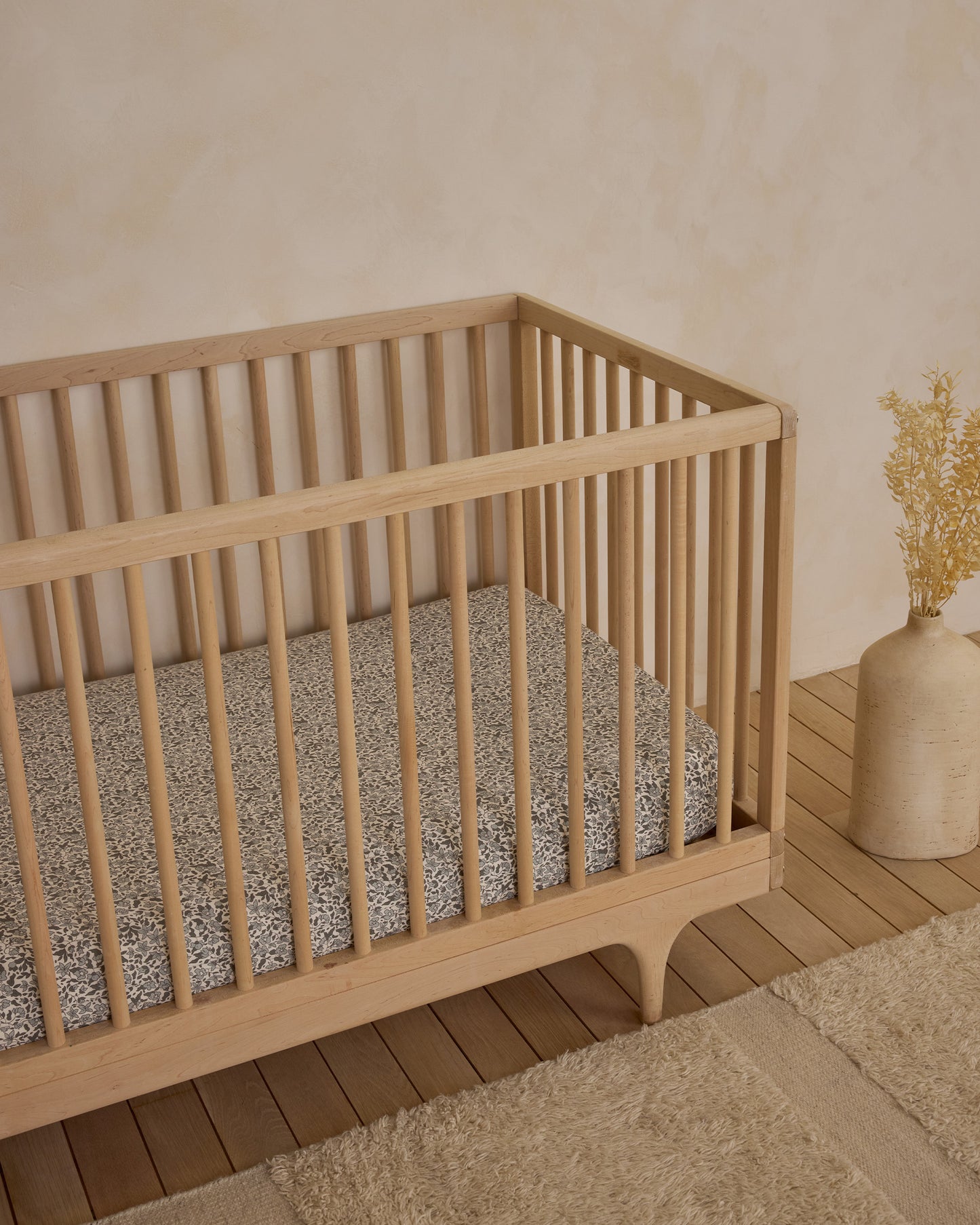 Woven Crib Sheet || Green Garden