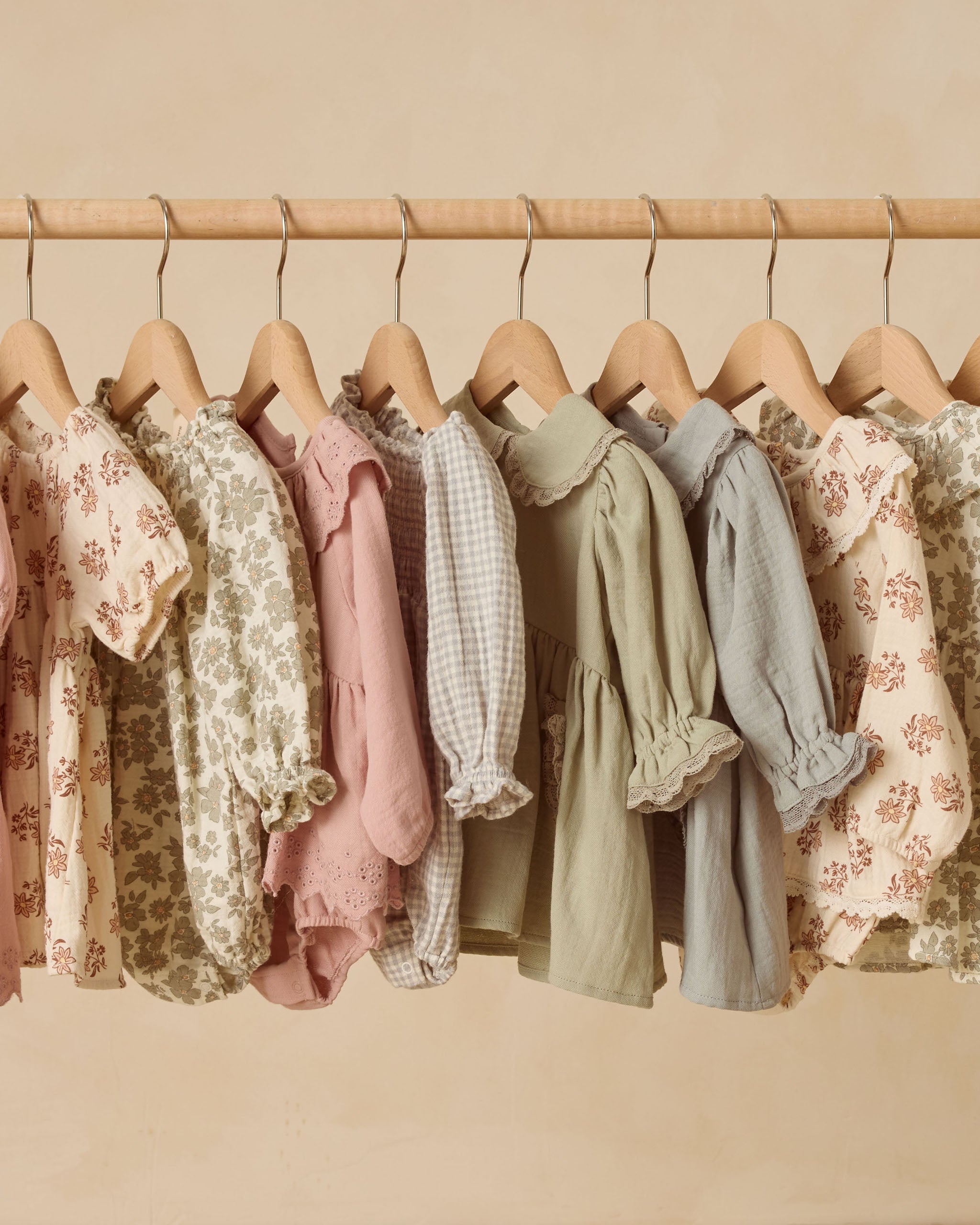 Eden Romper || Green Floral – Quincy Mae