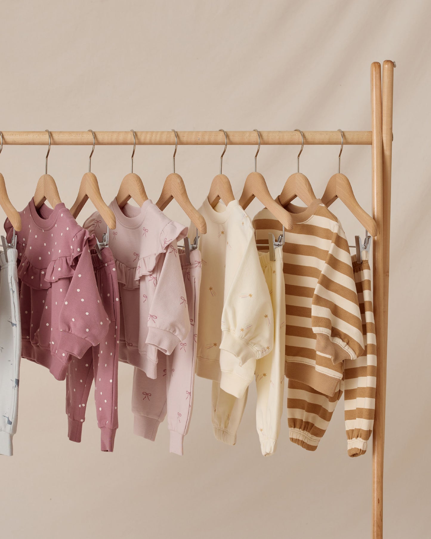 Oversized Sweatpants || Gold Stripe - Rylee + Cru | Kids Clothes | Trendy Baby Clothes | Modern Infant Outfits |