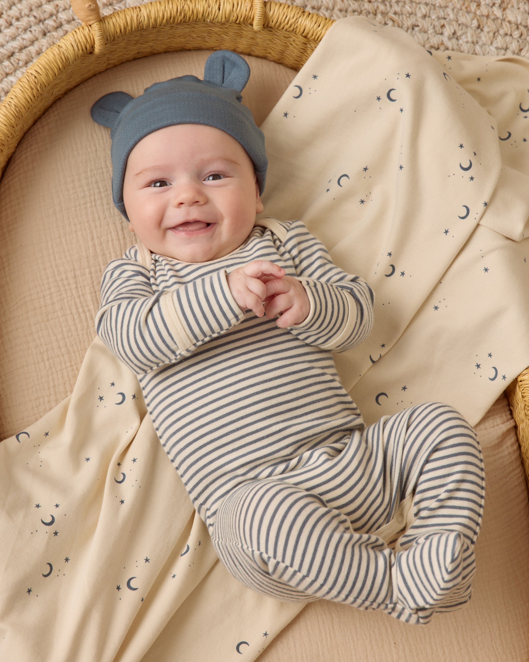 Swaddle || Moons – Quincy Mae - Main Image