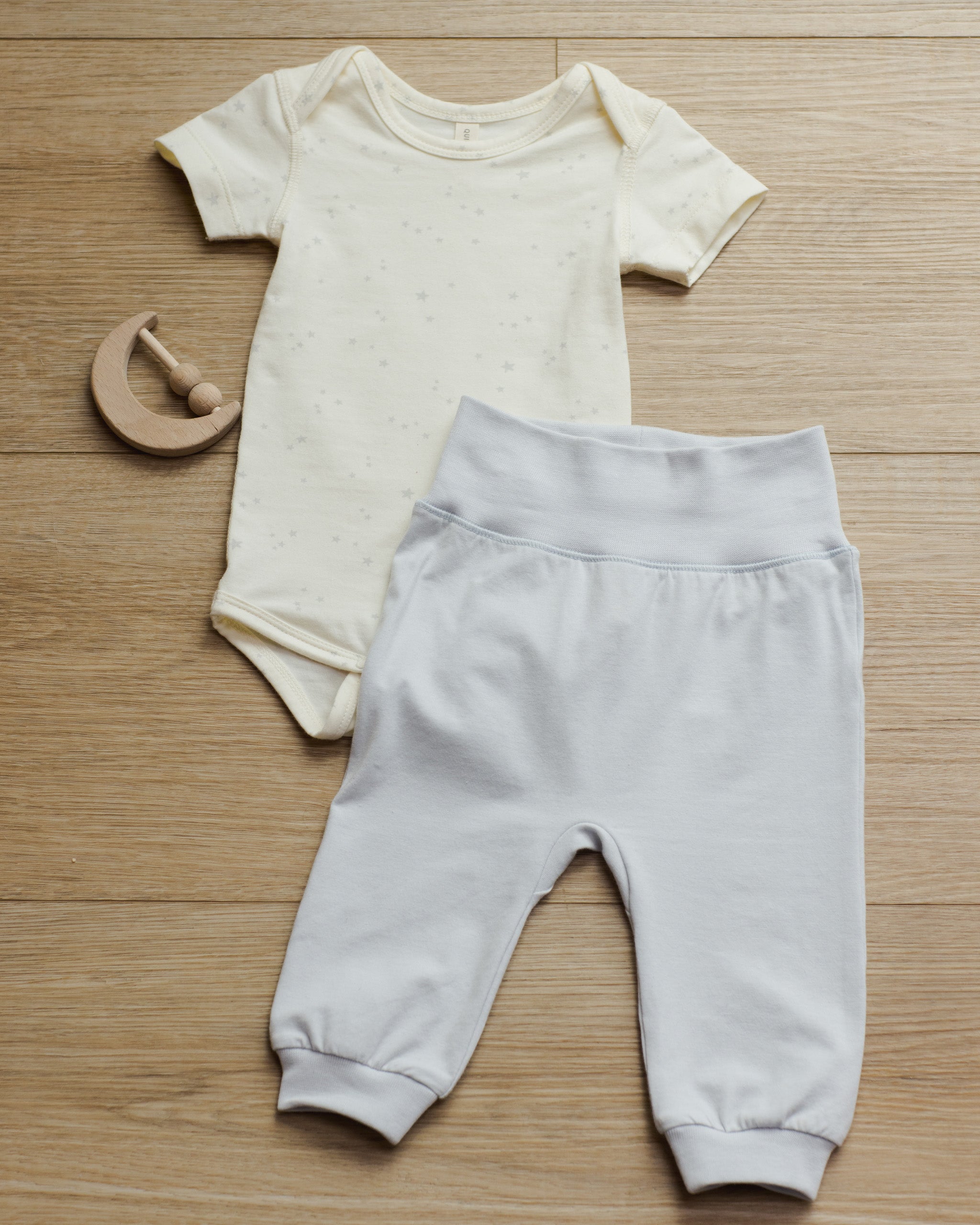 Short Sleeve One-Piece Stars – Quincy Mae