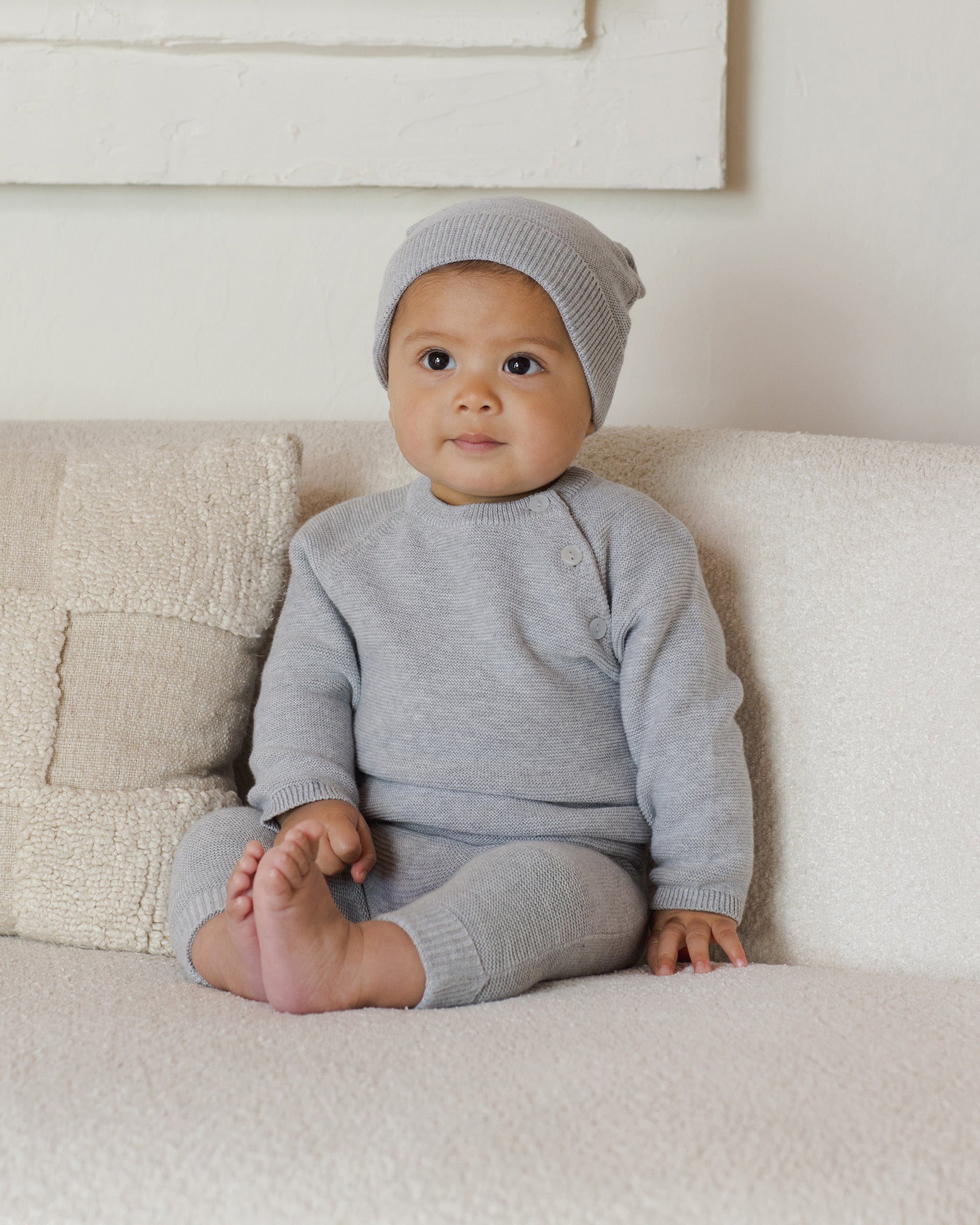 Bailey Knit Sweater Heathered Dusty Blue – Quincy Mae