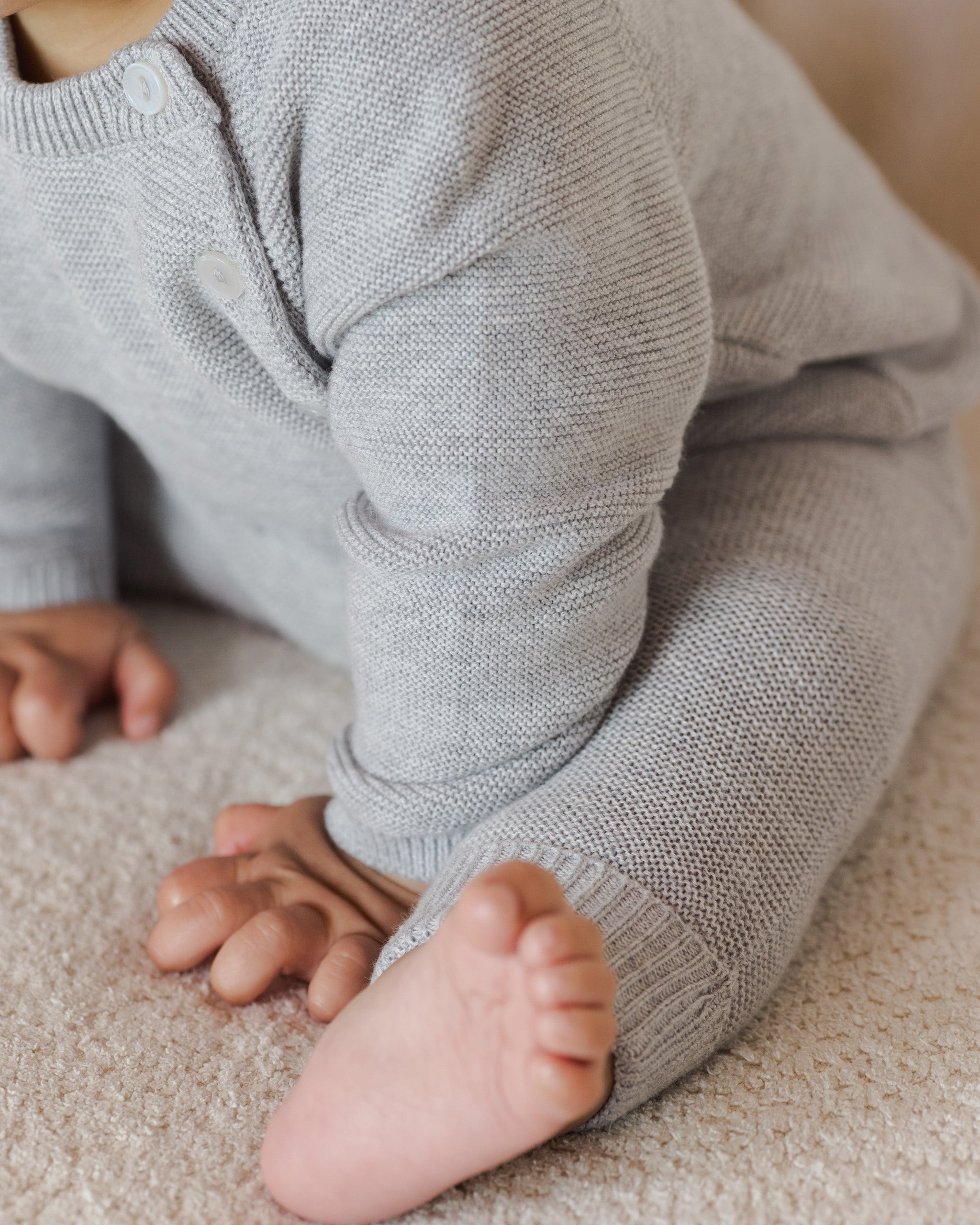 Knit Pant Heathered Dusty Blue – Quincy Mae