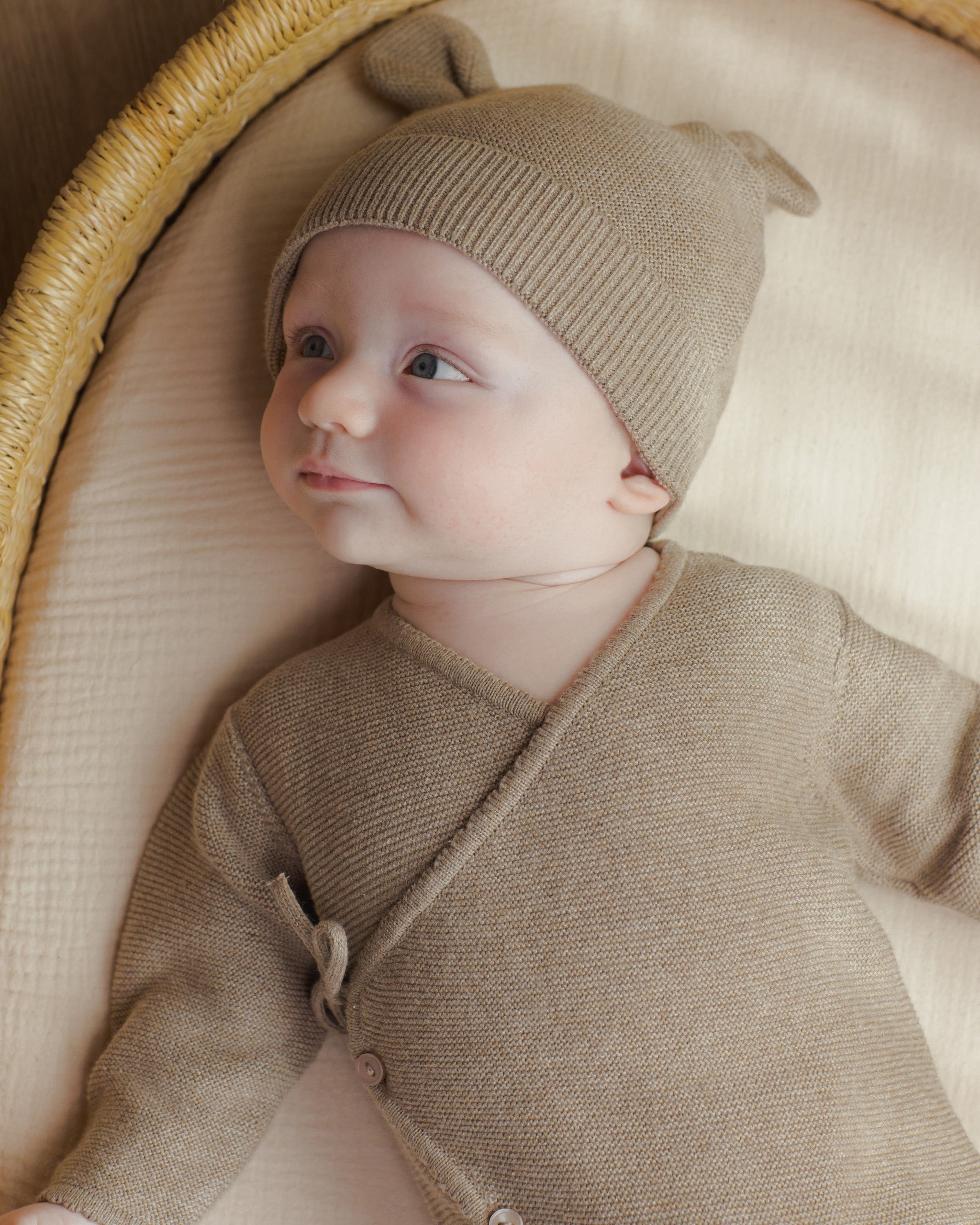 Baby Bear Beanie Heathered Mocha – Quincy Mae