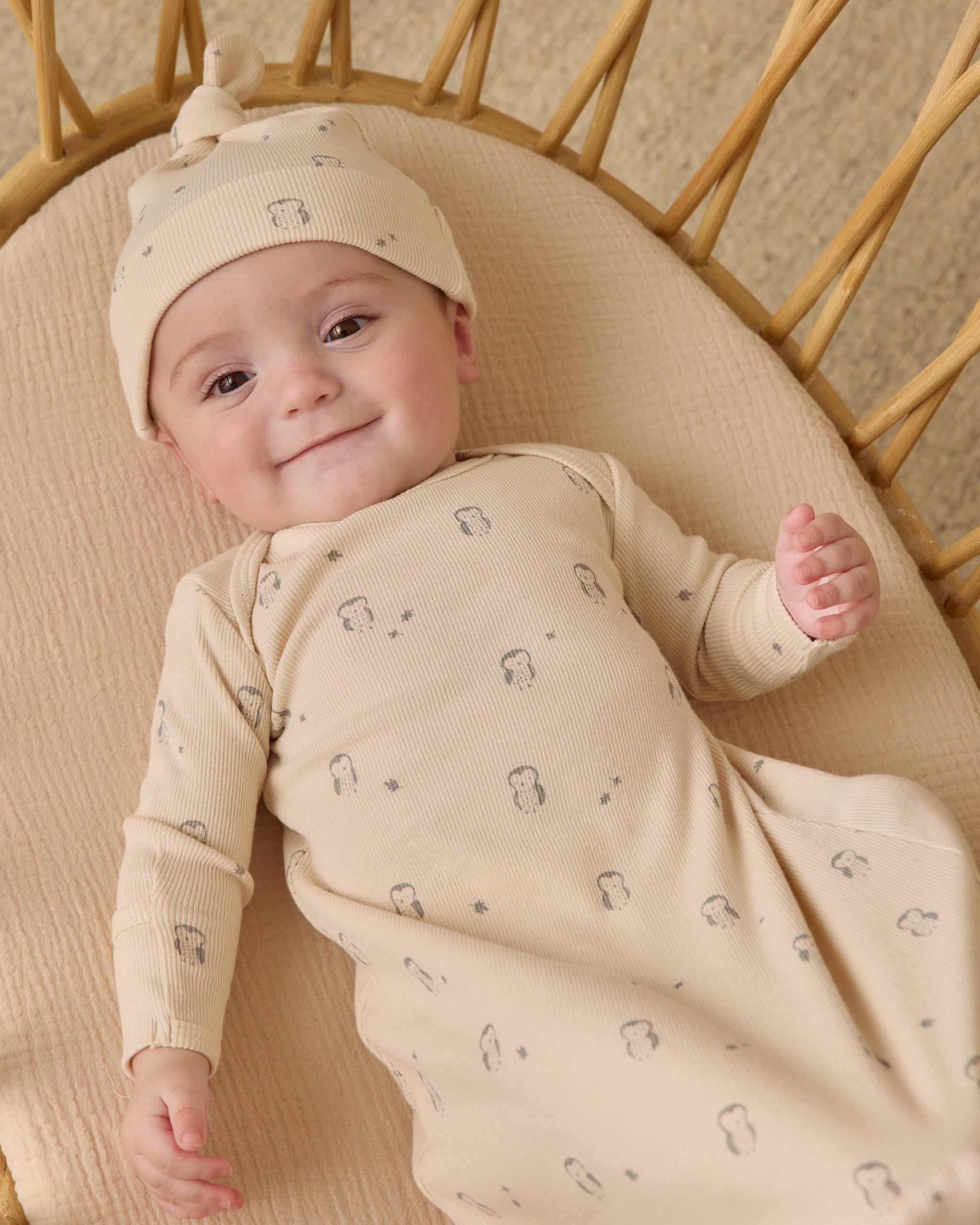 Knotted Baby Gown Hat Set || Owls – Quincy Mae - Main Image