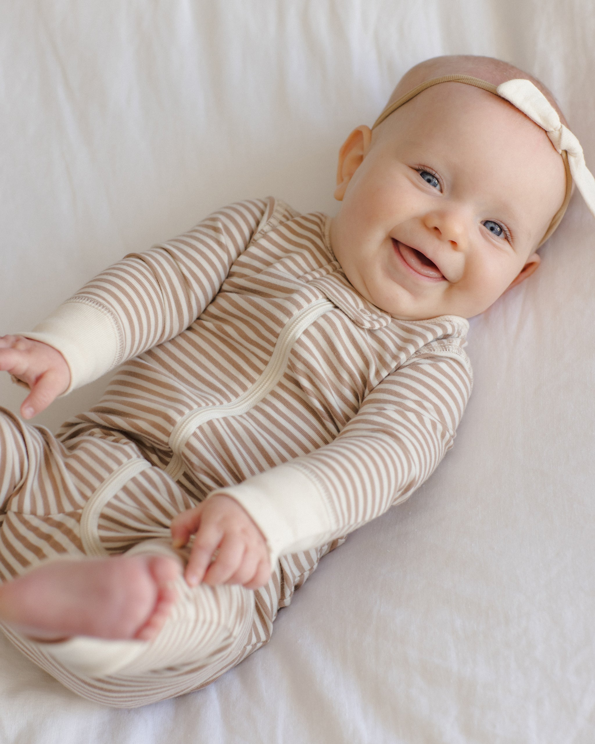 レッグウェア andmary Baby loose sox Zip Long Sleeve Sleeper Almond Stripe – Quincy Mae