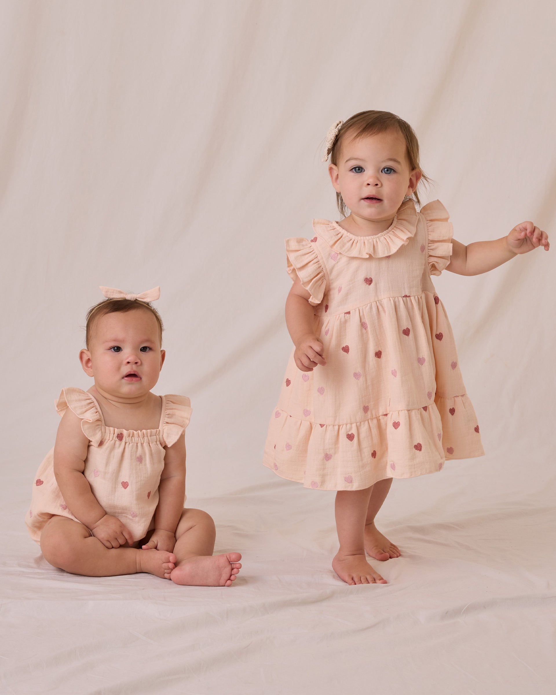 Quincy Mae Bamboo Zip Footie || Elephants main image 1