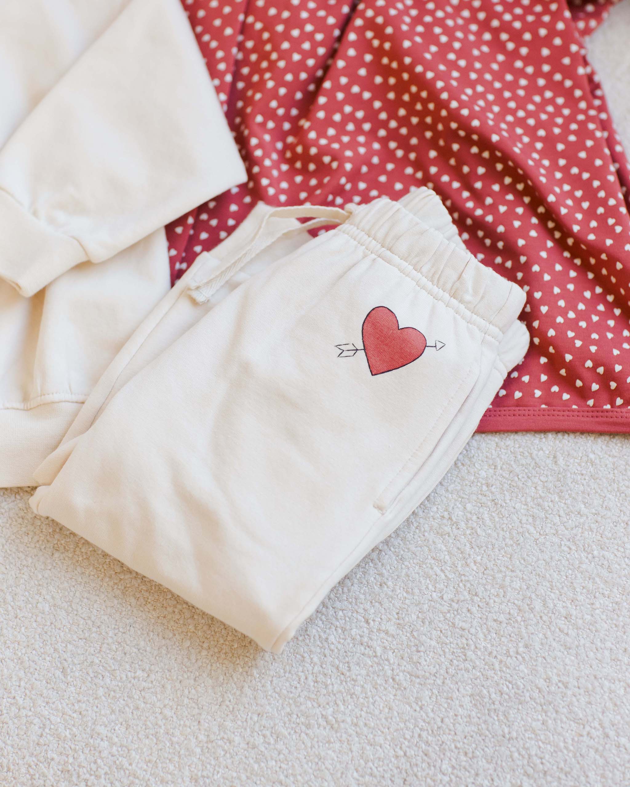 Relaxed Fleece Sweatpant || Cupid