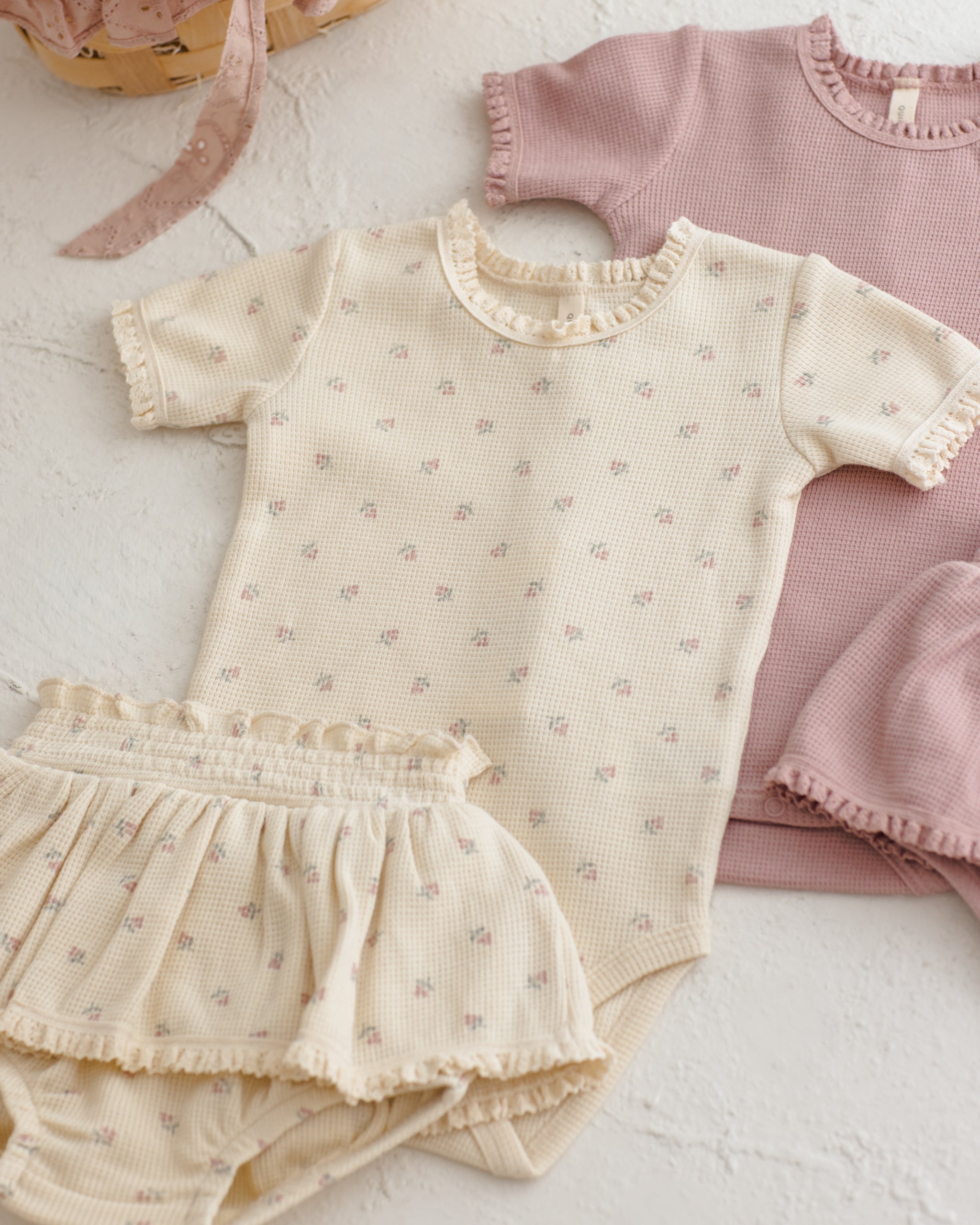 Short Sleeve Waffle Bodysuit Mauve Ditsy - Rylee + Cru | Kids Clothes | Trendy Baby Clothes | Modern Infant Outfits |