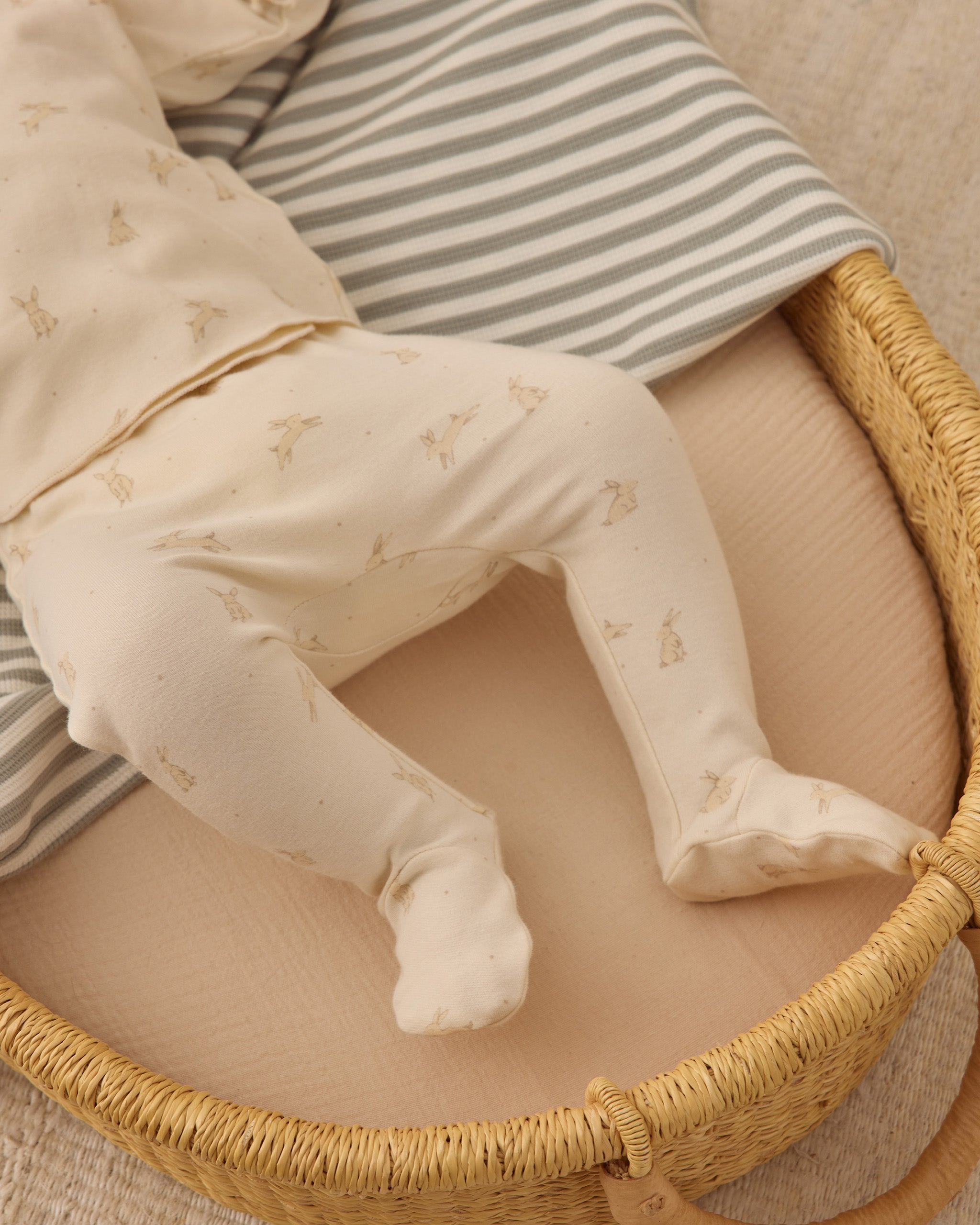 Wrap Top + Footed Pant Set Bunnies – Quincy Mae