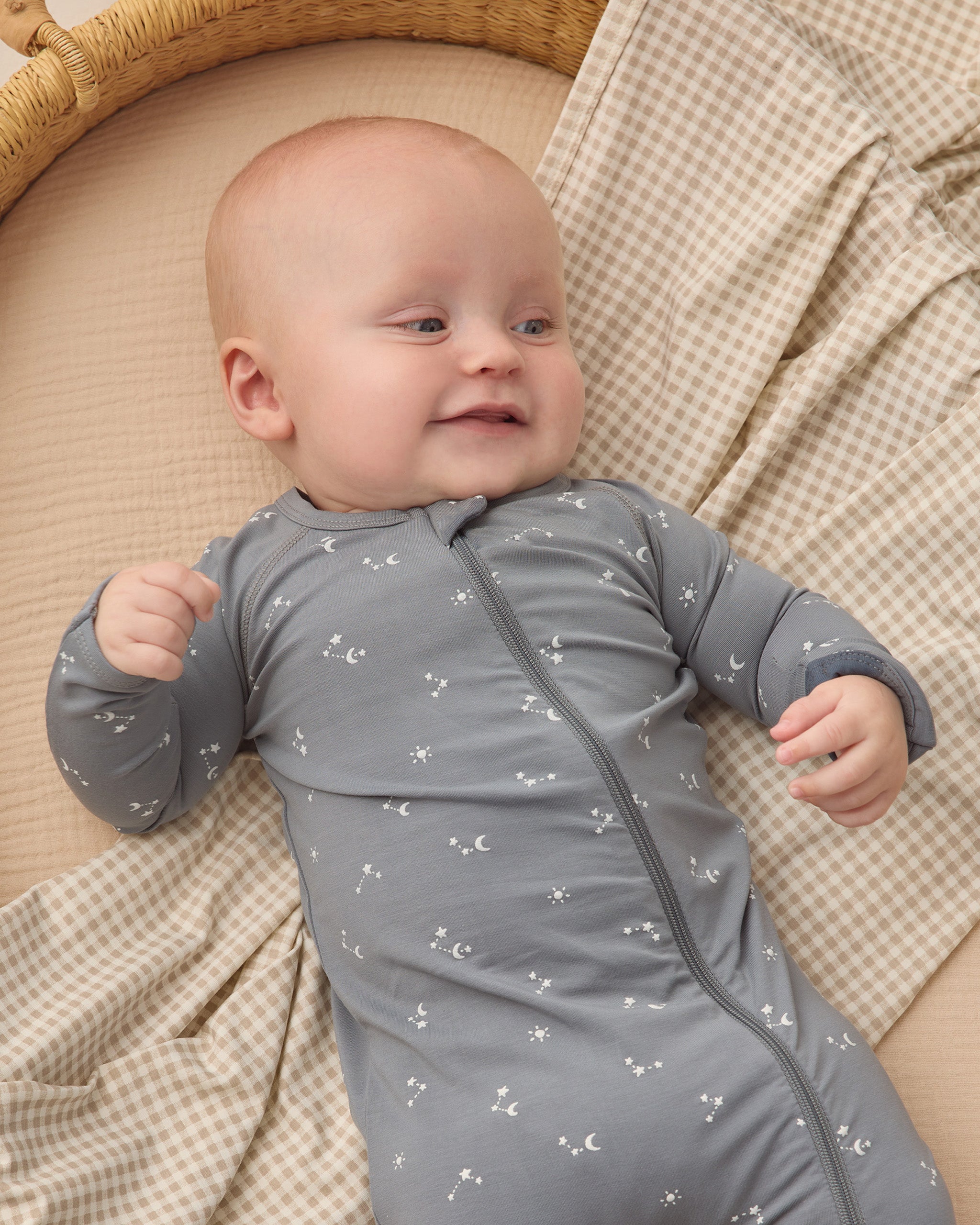 Bamboo Zip Footie Starlight – Quincy Mae
