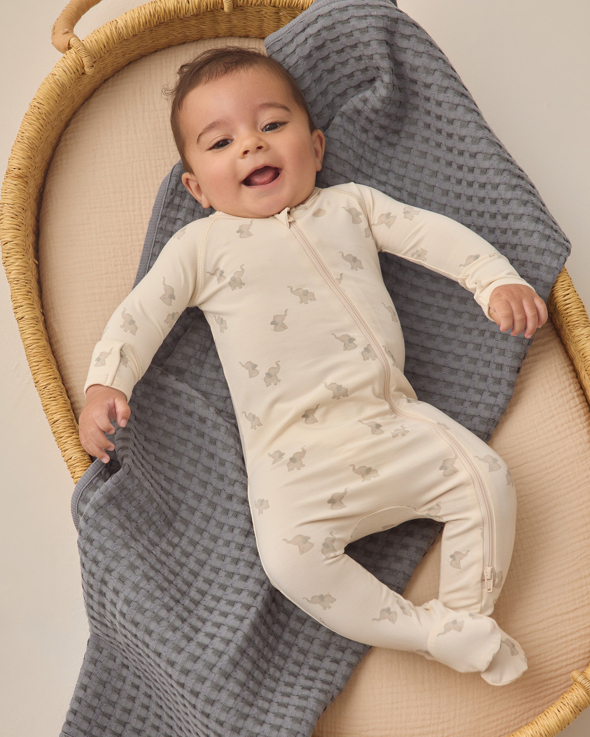 Bamboo Zip Footie Elephants – Quincy Mae