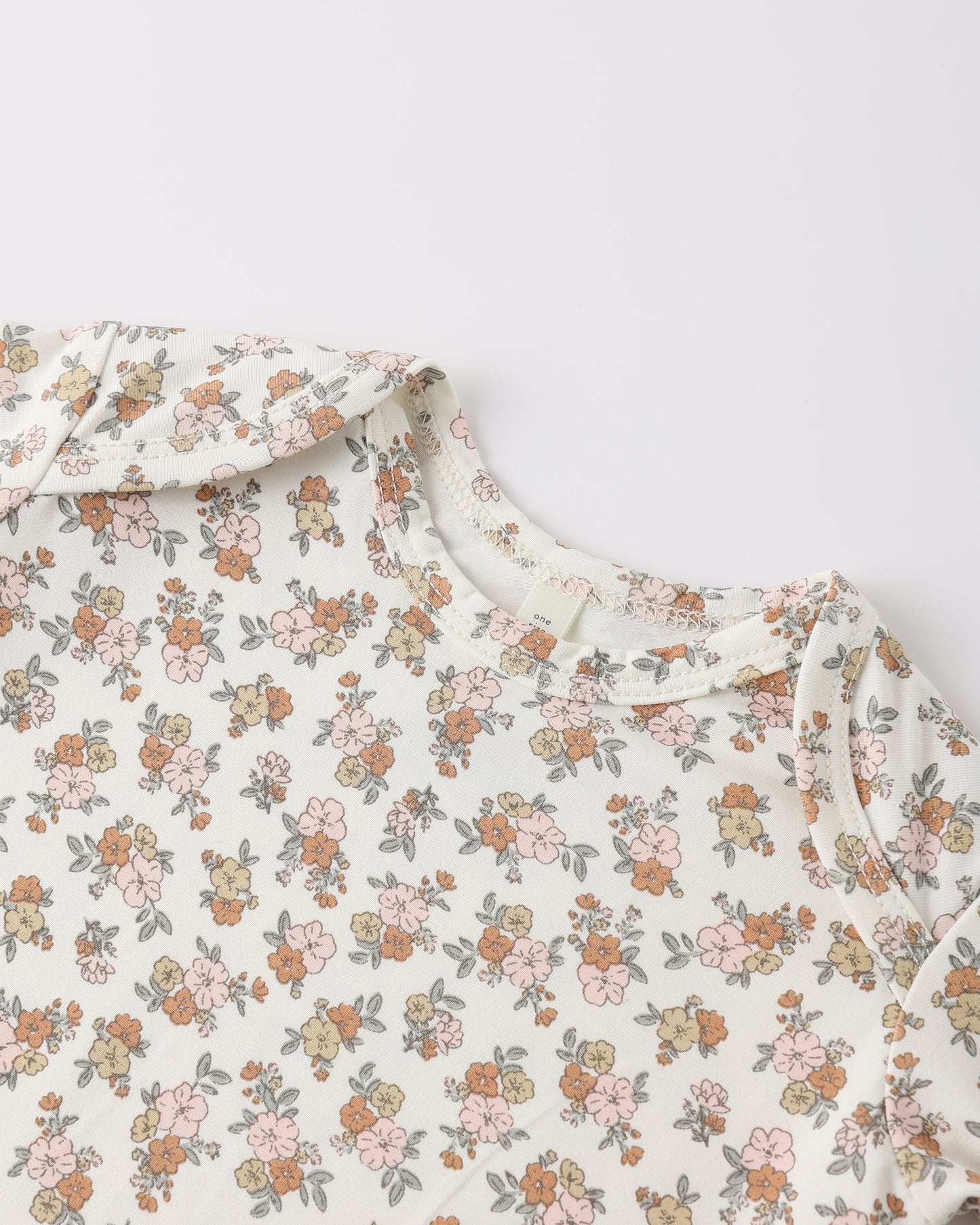 Bamboo Baby Gown + Hat Set Wildflower - Rylee + Cru | Kids Clothes | Trendy Baby Clothes | Modern Infant Outfits |