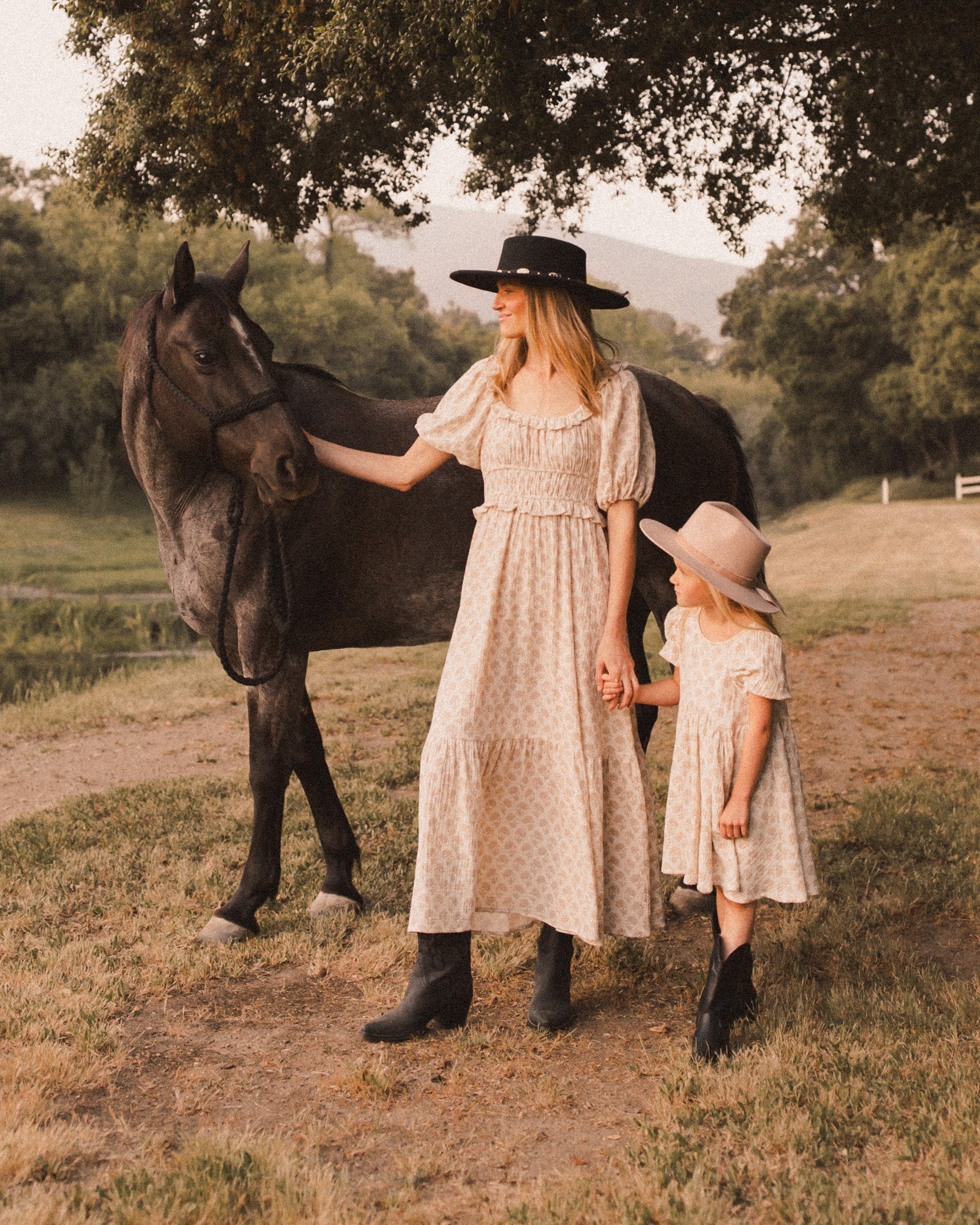 Swag Mother Outfits Stores Mommy And Daughter Matching Tops Everyday Fall Dresses Under $100 Lauren Kay Swag Mother Outfits Stores Mommy And Daughter Matching Tops Everyday Fall Dresses Under $100 Lauren Kay