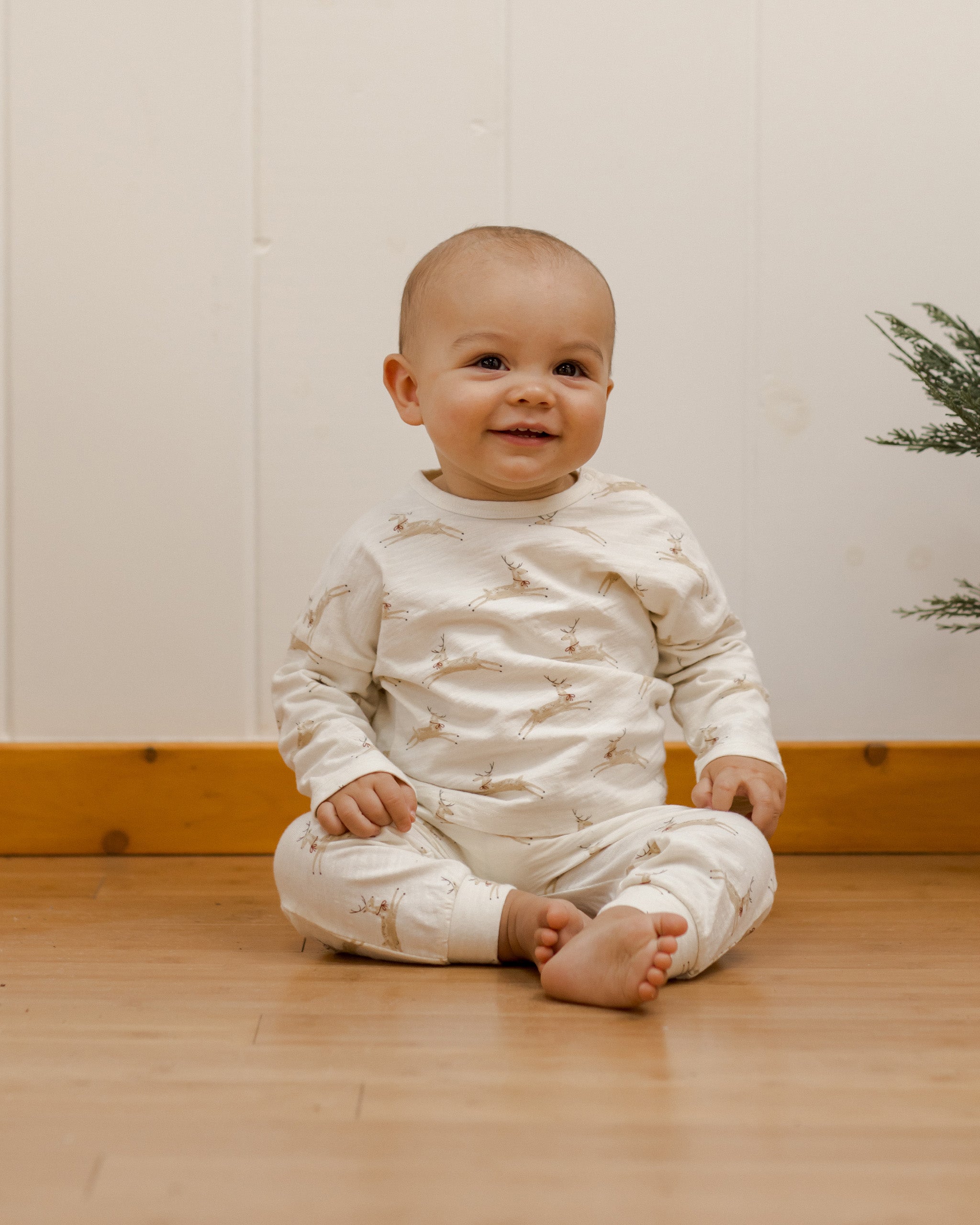 Long Sleeve Tee + Pant Set || Reindeer