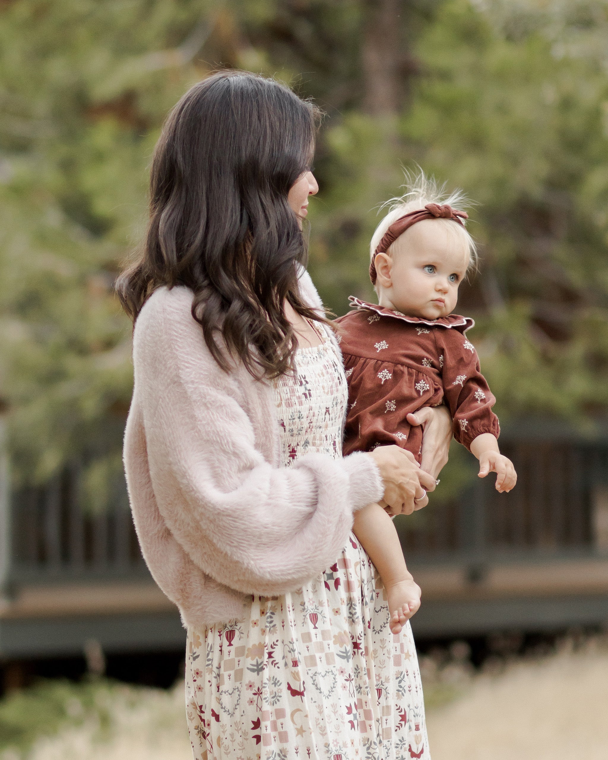 Mama and baby shops outfits