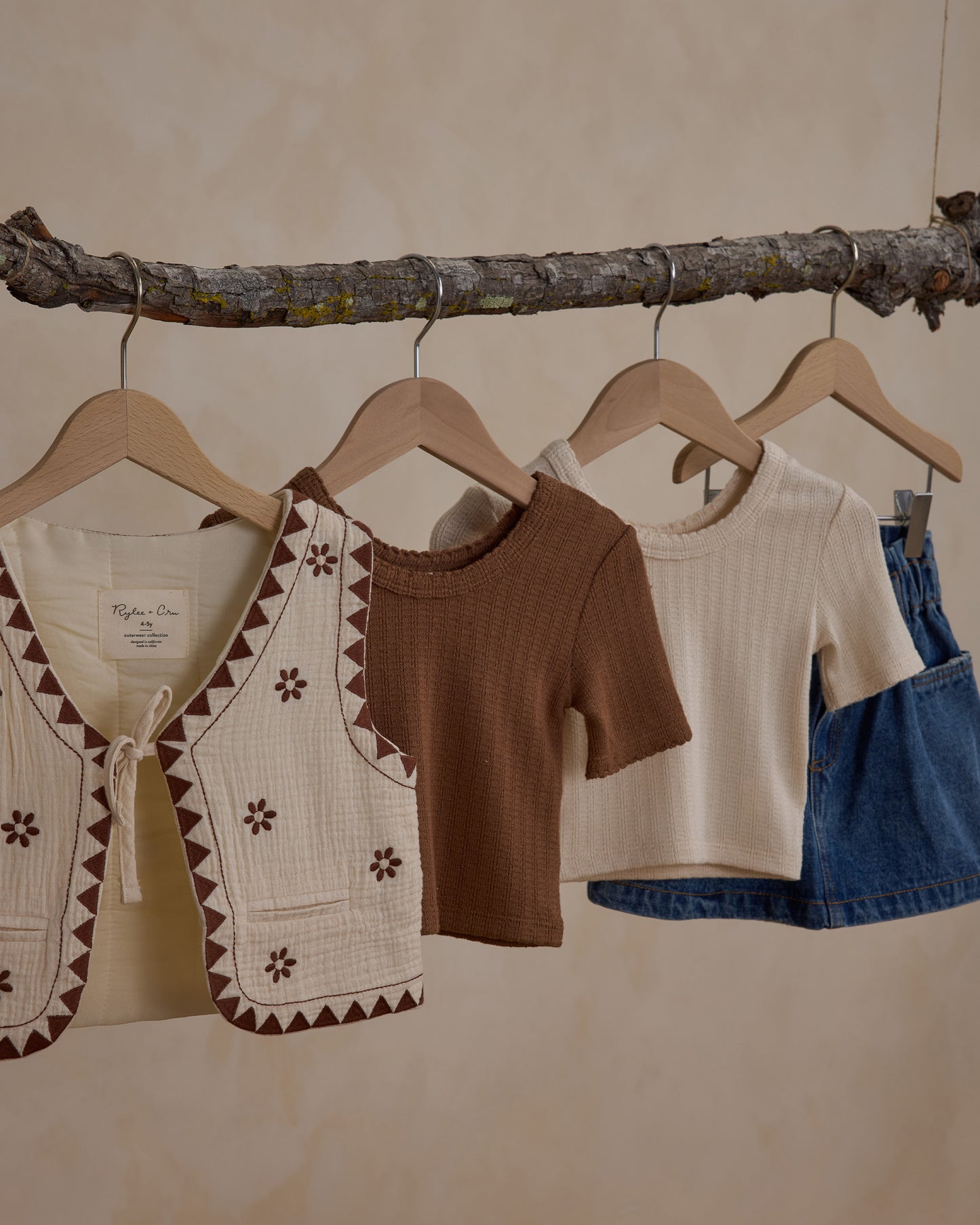 Embroidered Vest || Natural