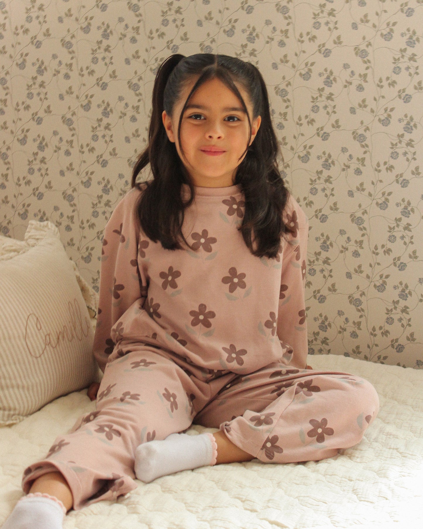 Oversized Sweatshirt Daisy - Rylee + Cru | Kids Clothes | Trendy Baby Clothes | Modern Infant Outfits |
