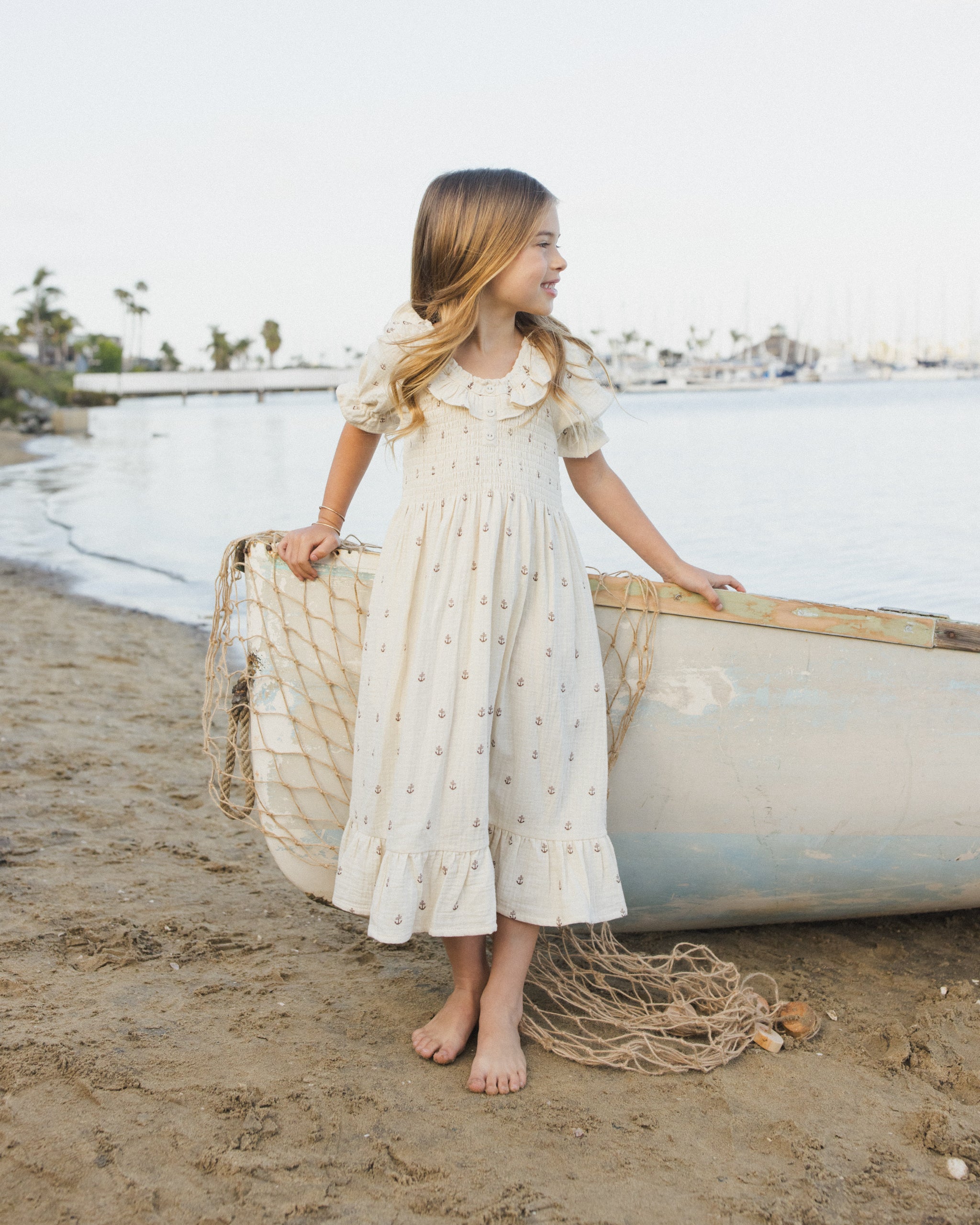 עוגני שמלות לקסי