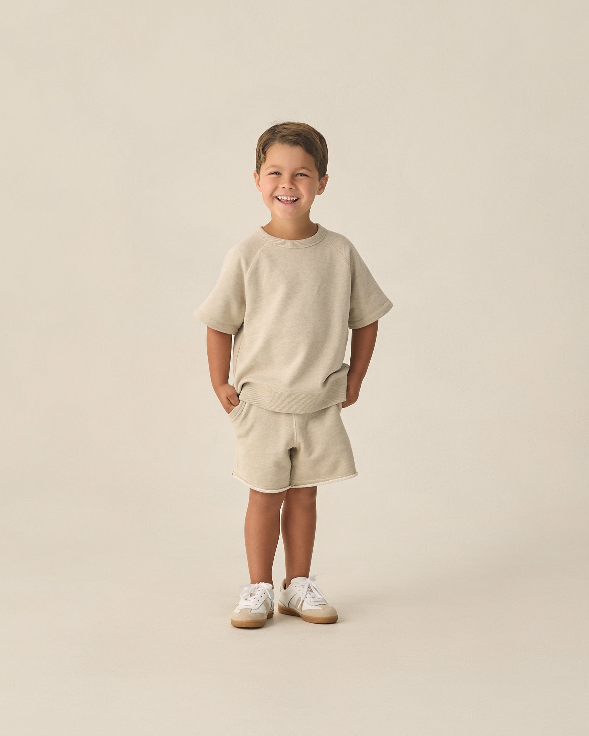 دقيق الشوفان المنقط القصير فنتورا