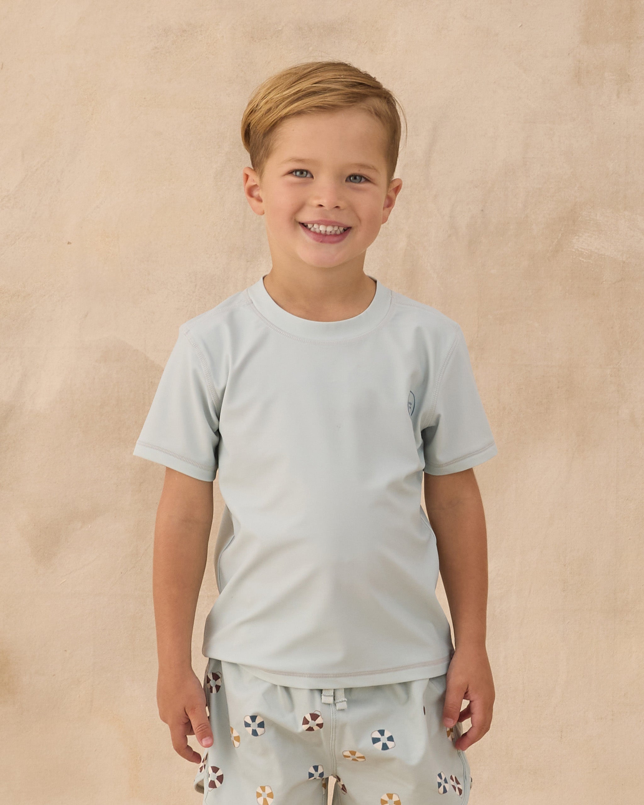 Kurzarm-Rashguard aus Seafoam