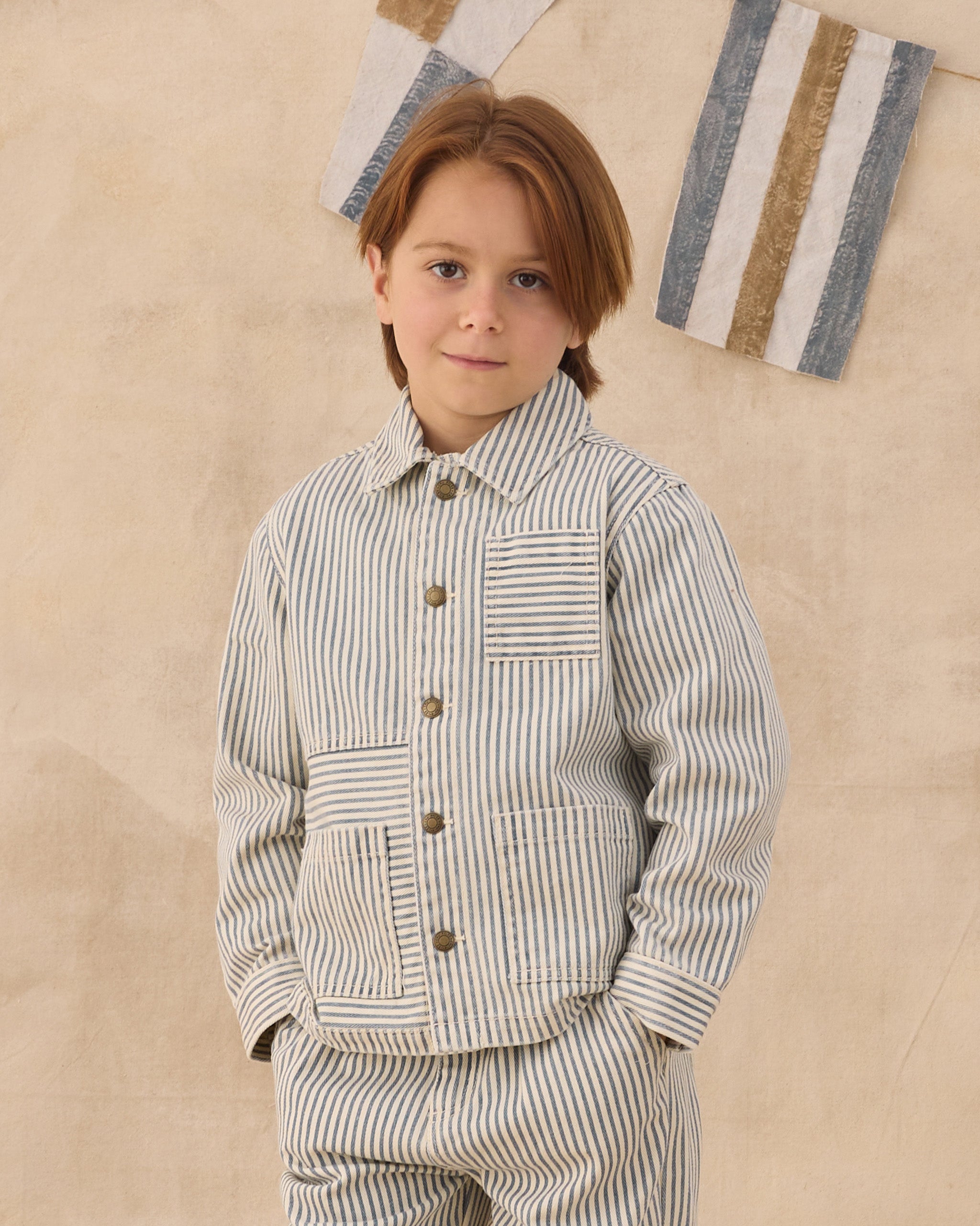 سترة الدنيم شريط السكك الحديدية