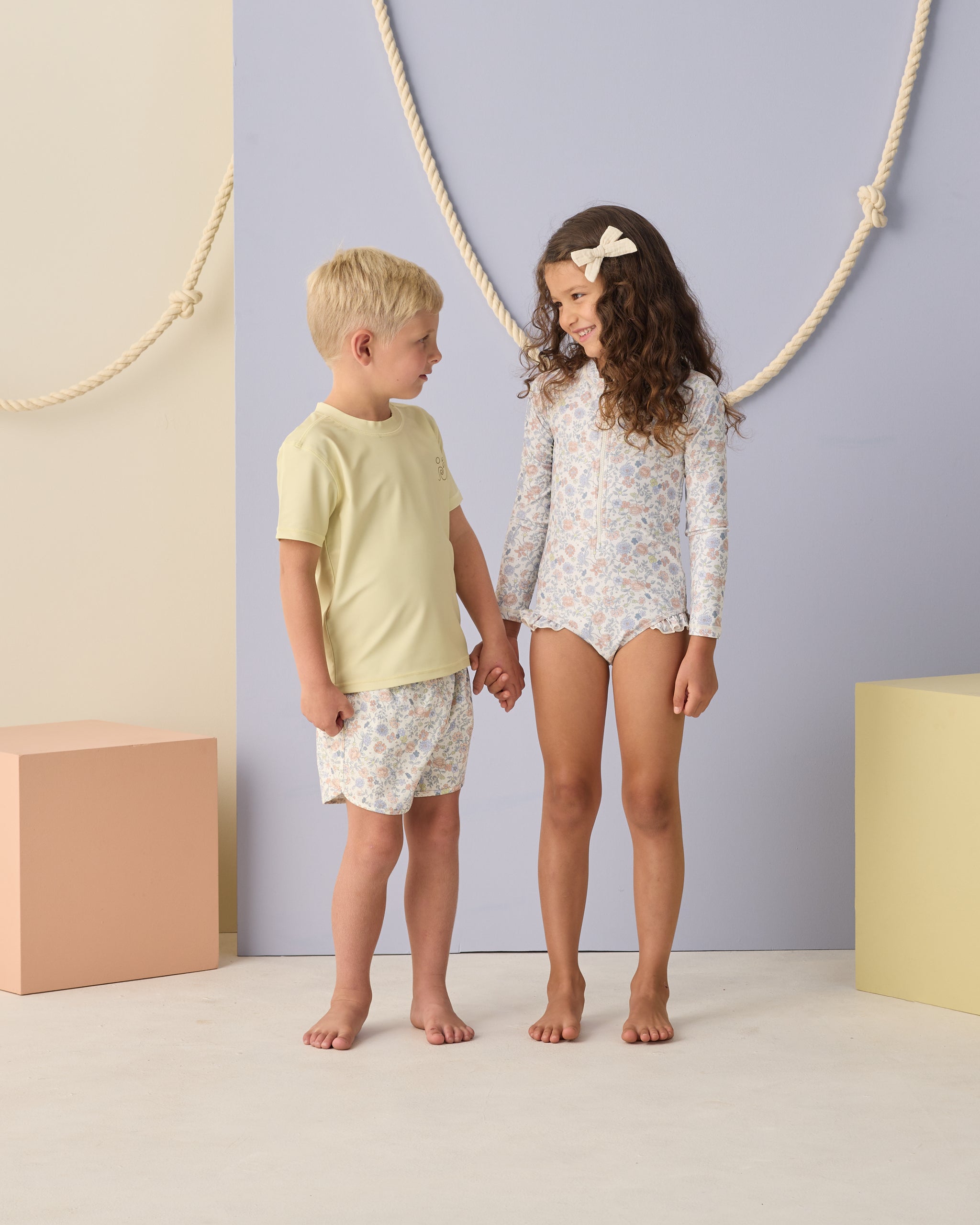 Rashguard One-Piece Bloom – Rylee + Cru Rashguard One-Piece Bloom – Rylee + Cru