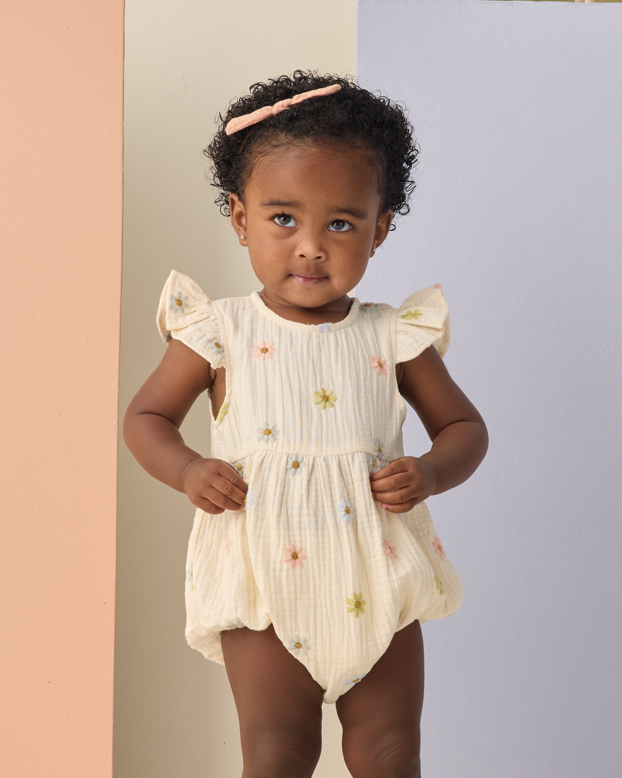 Amelia Romper Embroidered Daisies – Rylee + Cru