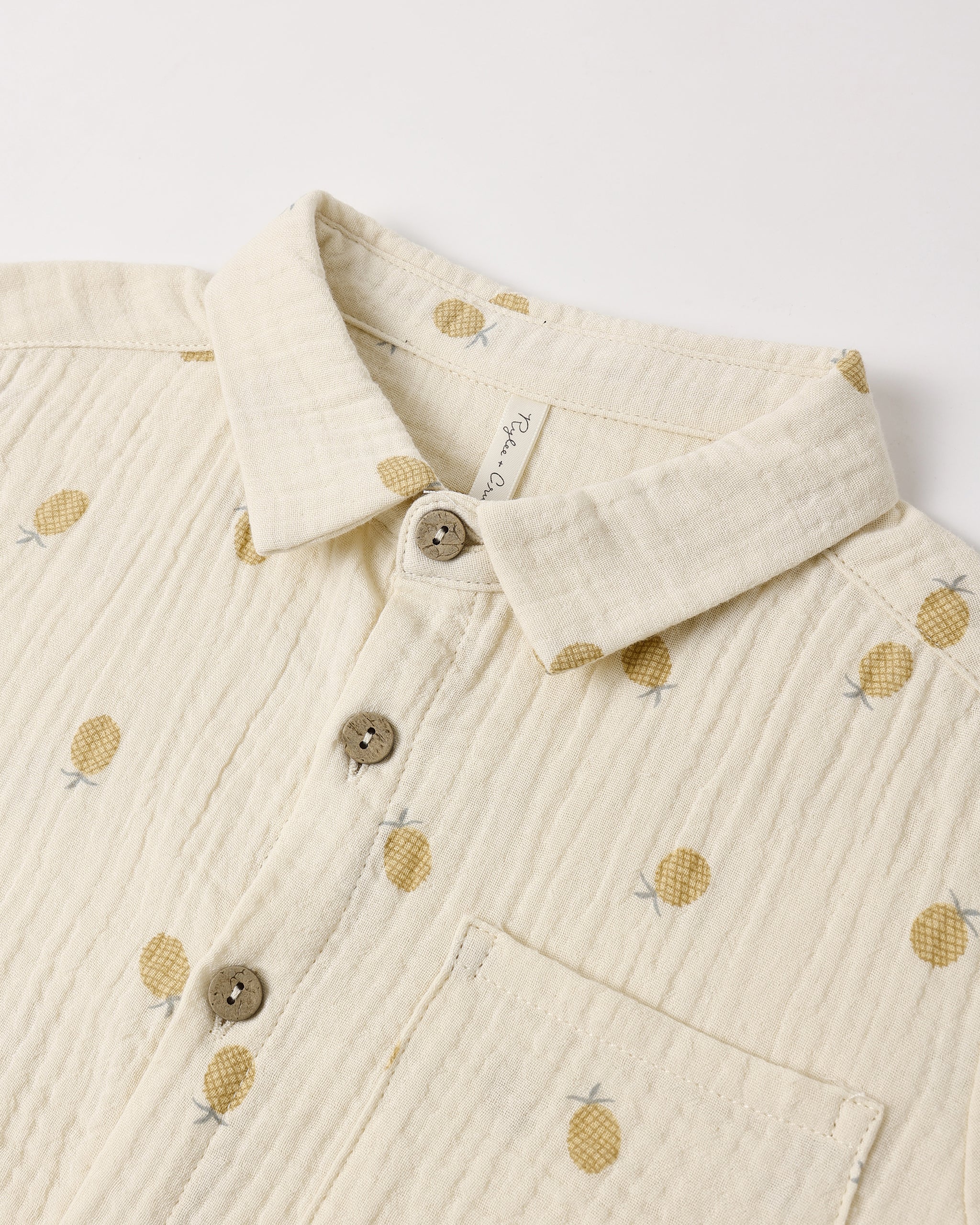 pineapple dress shirt Yellow Pineapple Long Sleeve Men Button Up Shirt, Summer Fruit Print Dress Buttoned Collar Dress Shirt with Chest Pocket