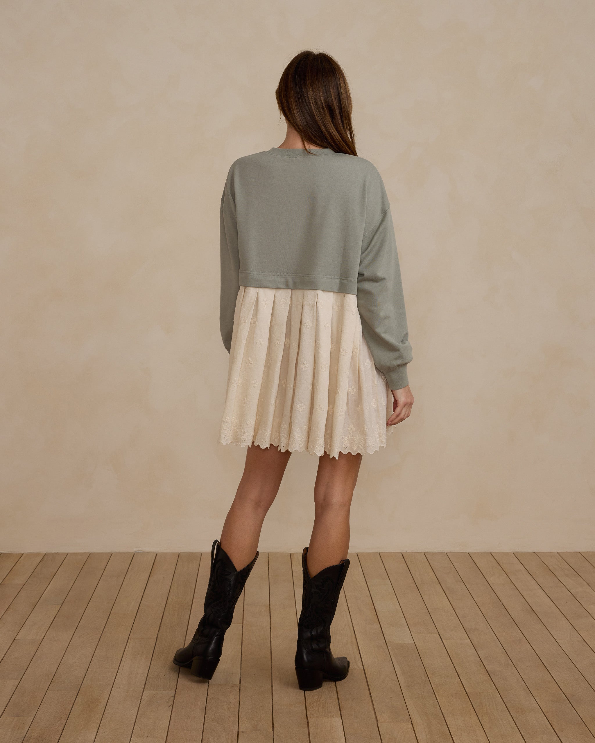 Sweatshirt Dress | Laurel