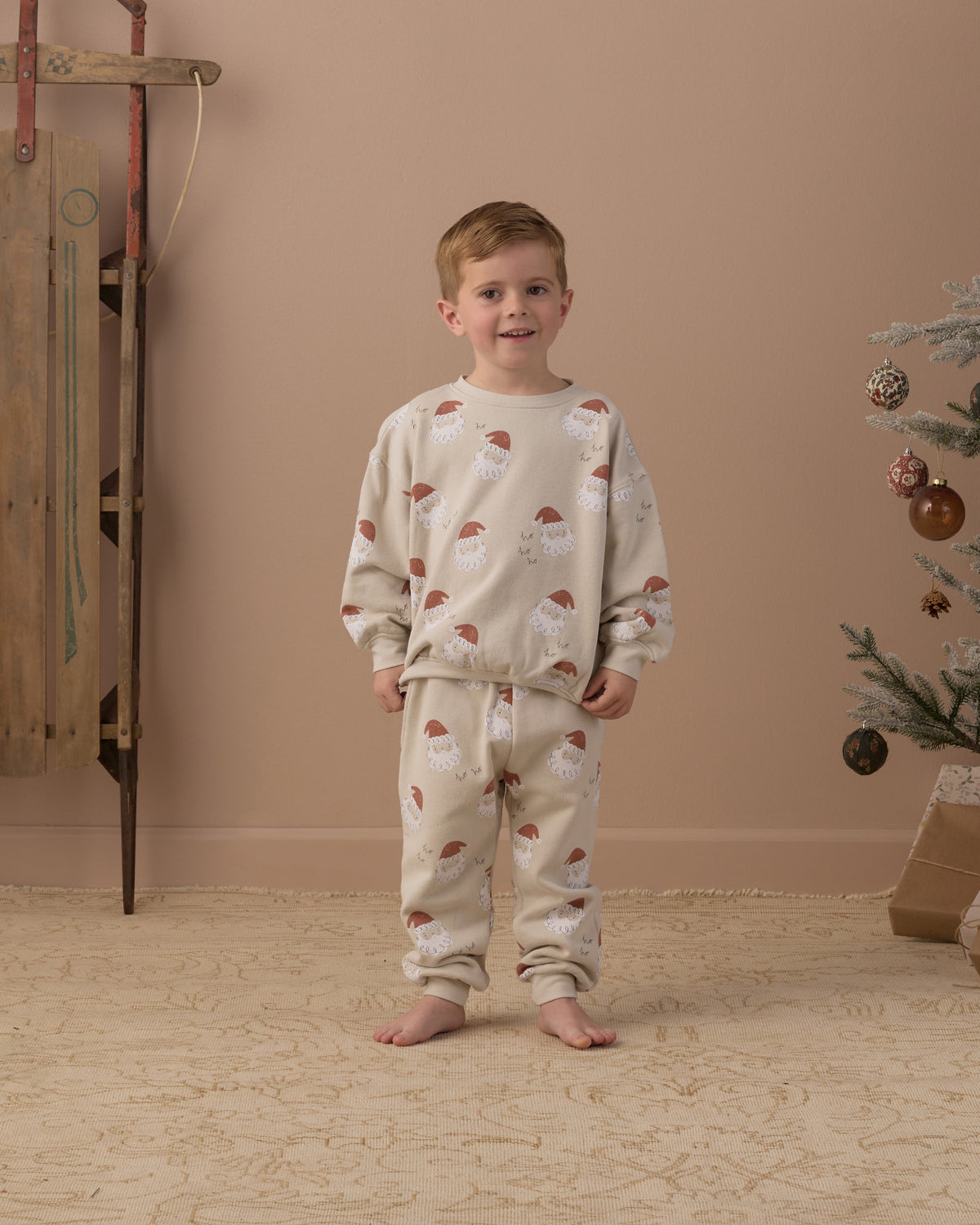 Relaxed Sweatshirt Santa - Rylee + Cru | Kids Clothes | Trendy Baby Clothes | Modern Infant Outfits |