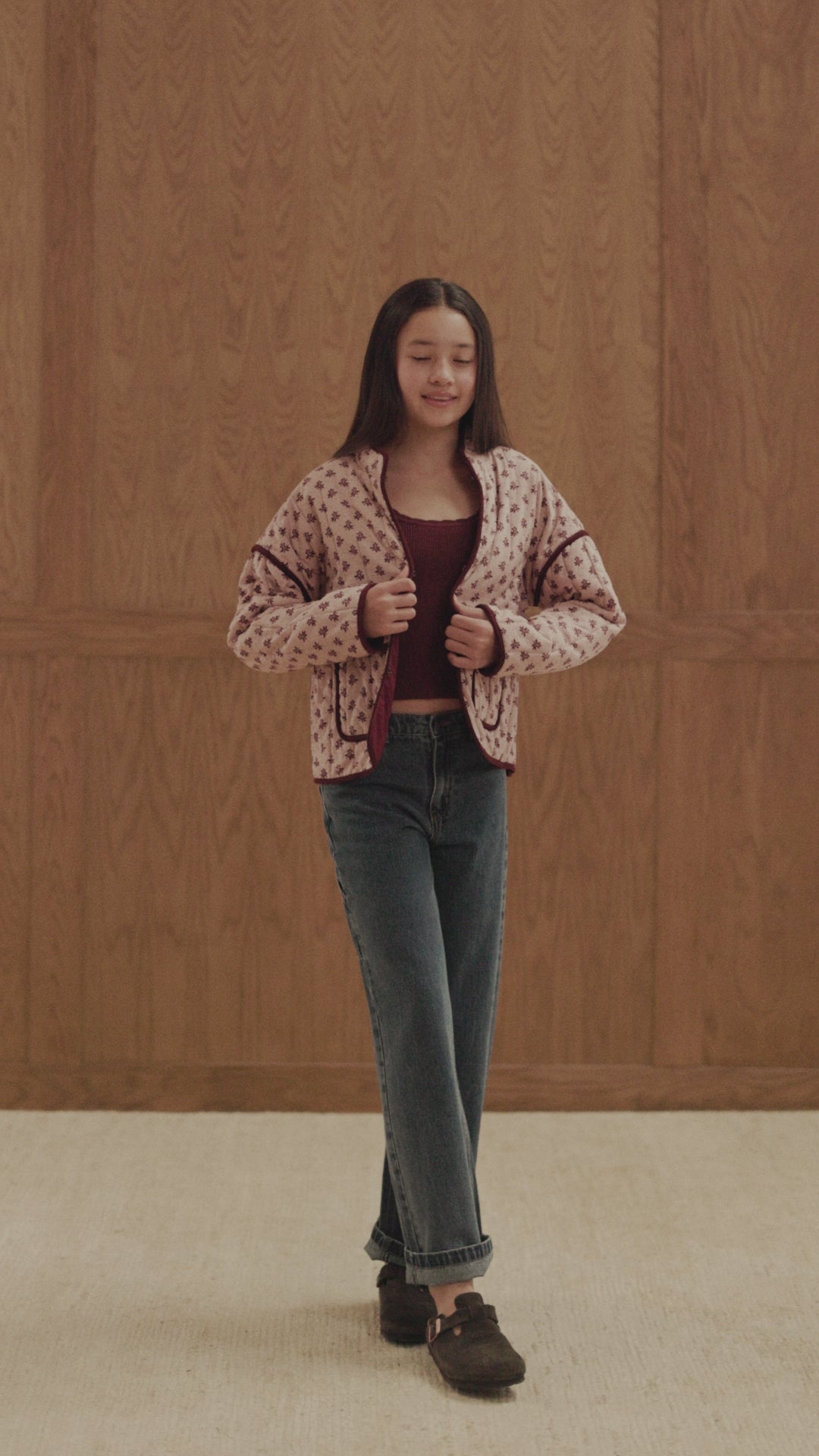 Camiseta festoneada || borgoña