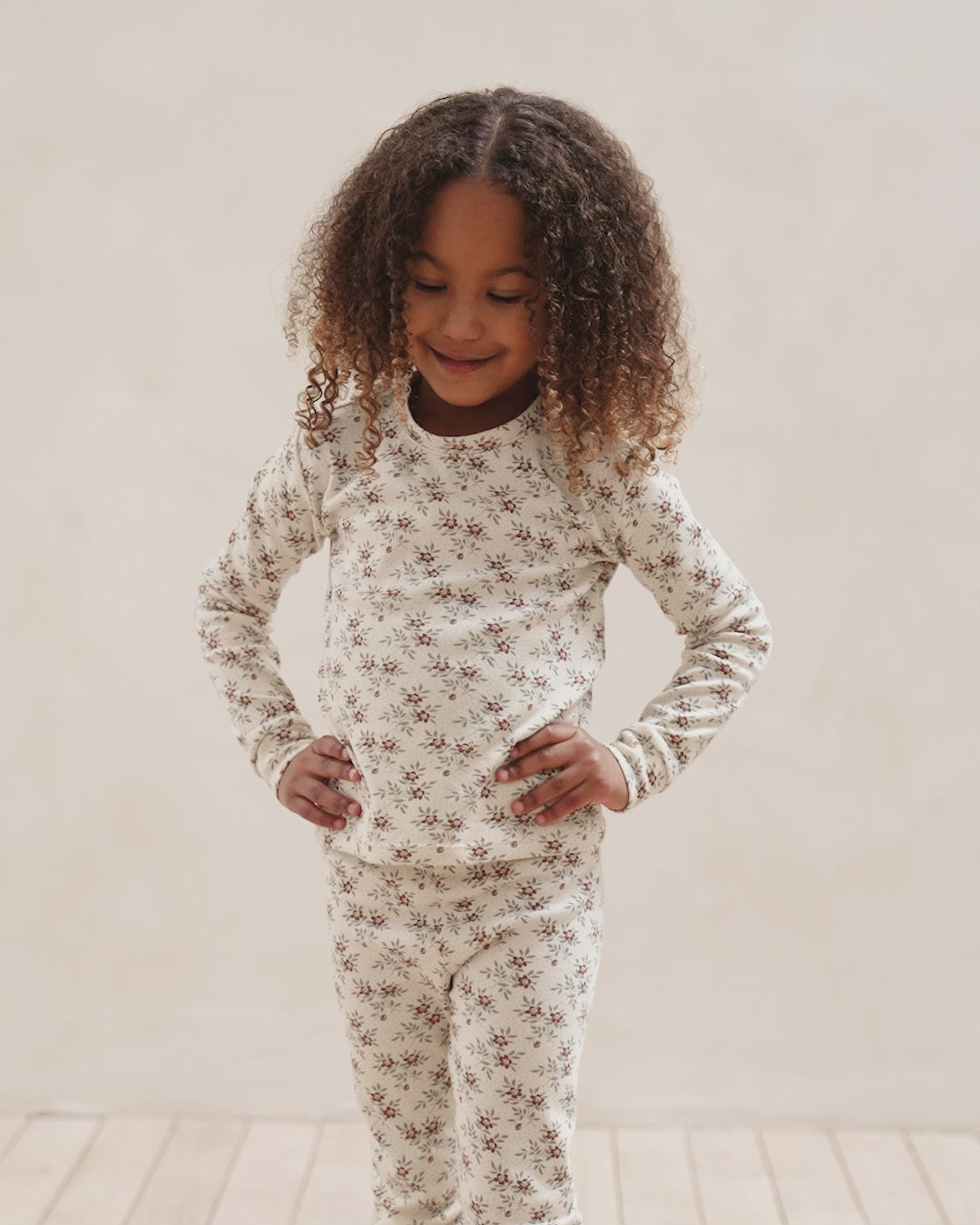 Organic Long Sleeve Pajama Set || Holiday Floral