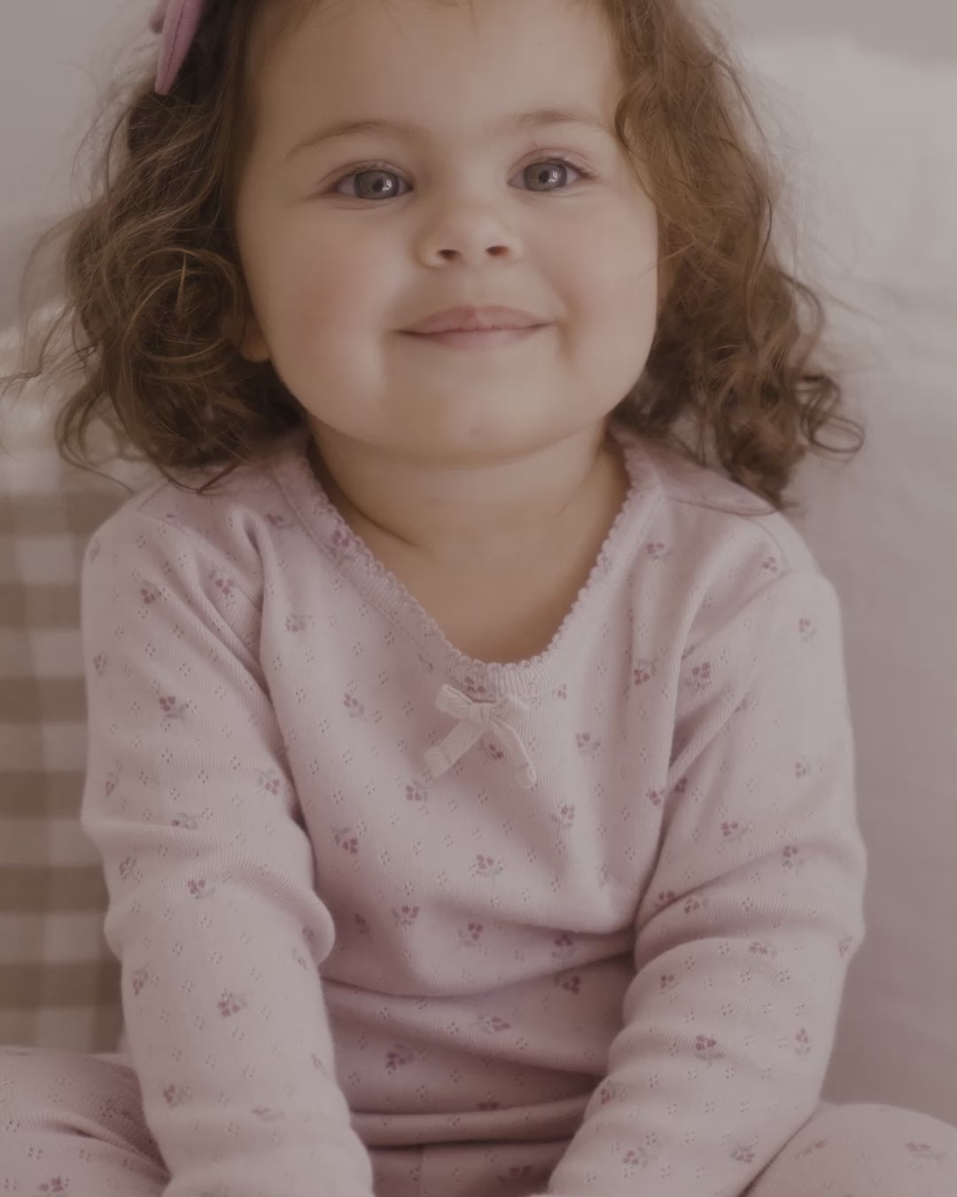 挑窿长袖 T 恤 + 打底裤 ||丁香小调