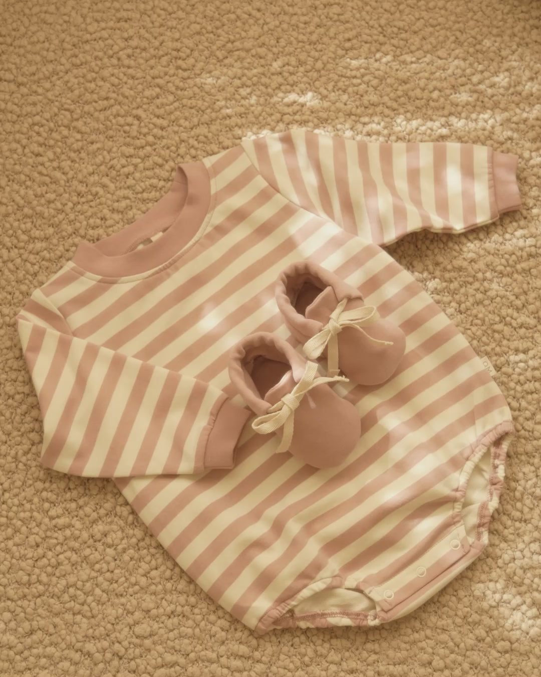 Baby Booties || Rose