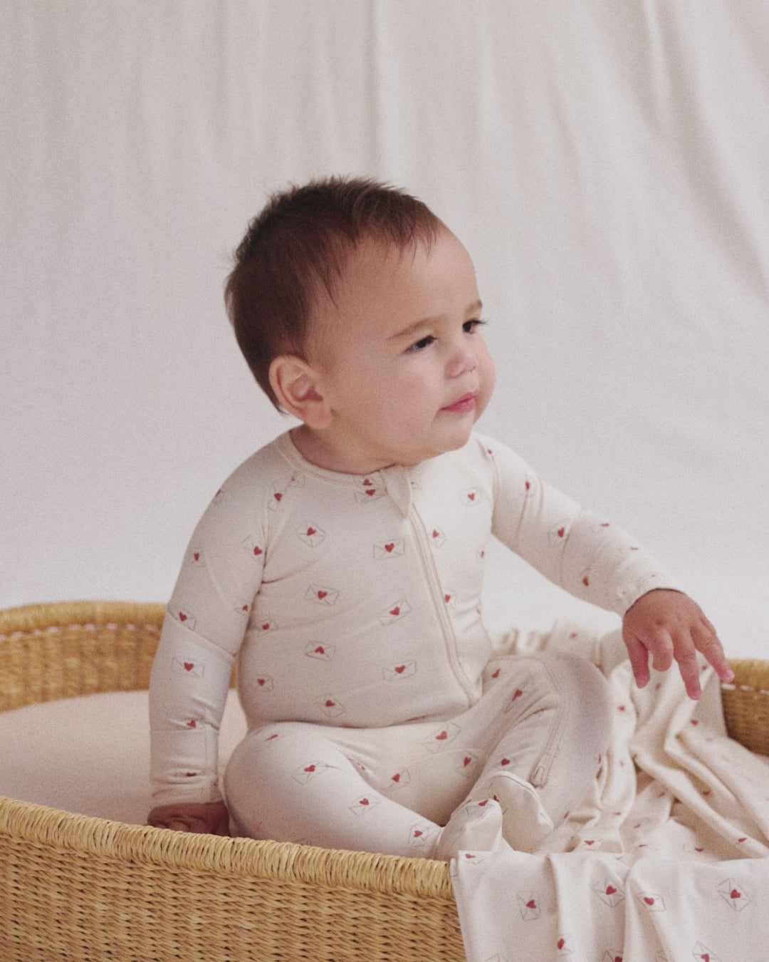 Bamboo Zip Footie Valentine