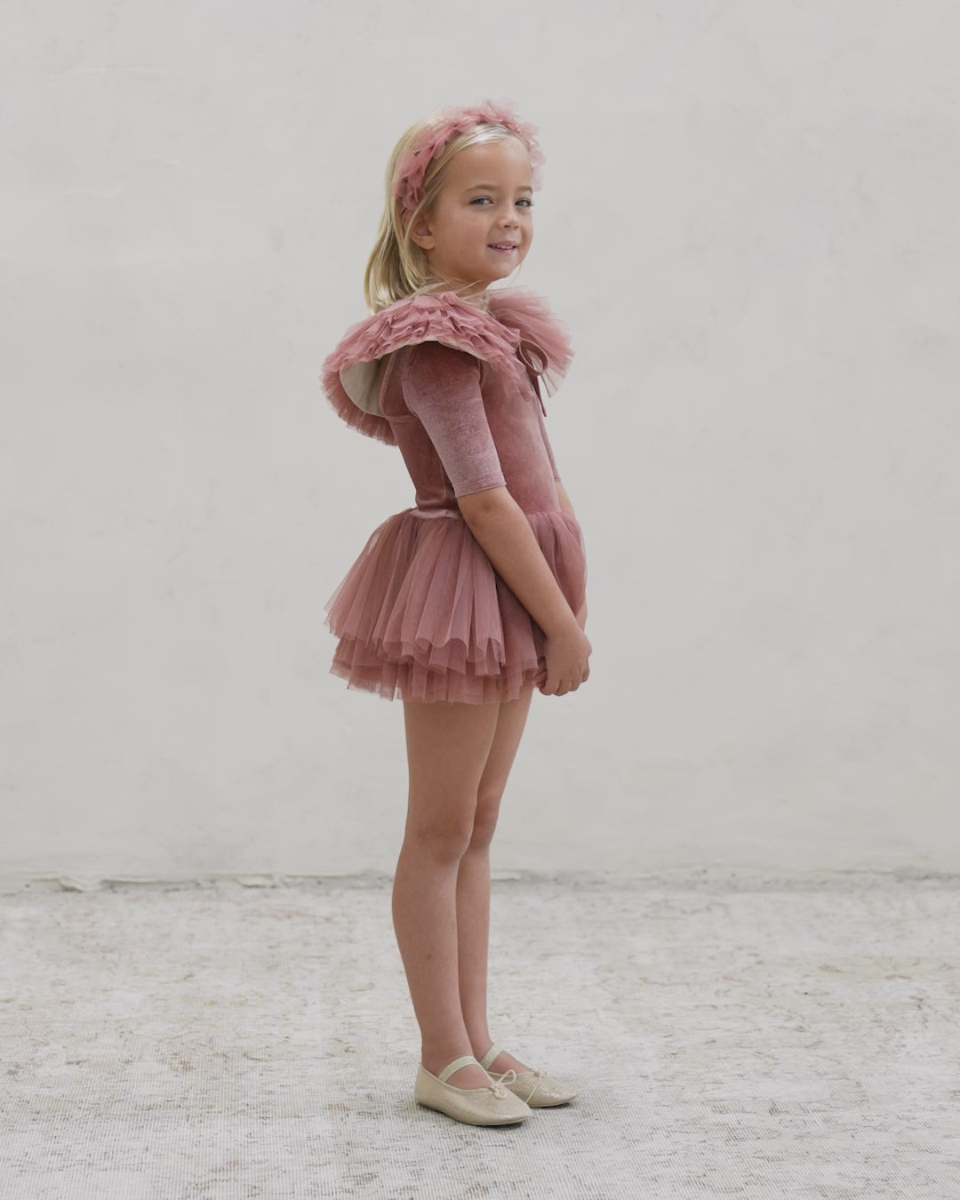 Thea Tutu || Poppy