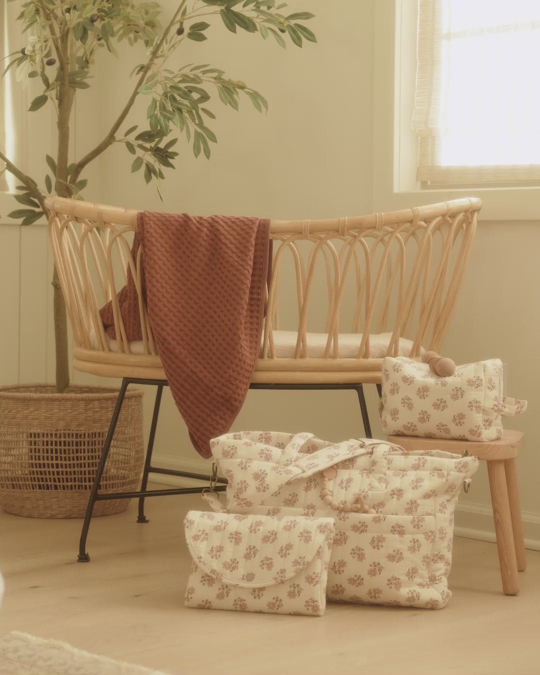 Diaper Bag + Changing Pad Set || Daylily