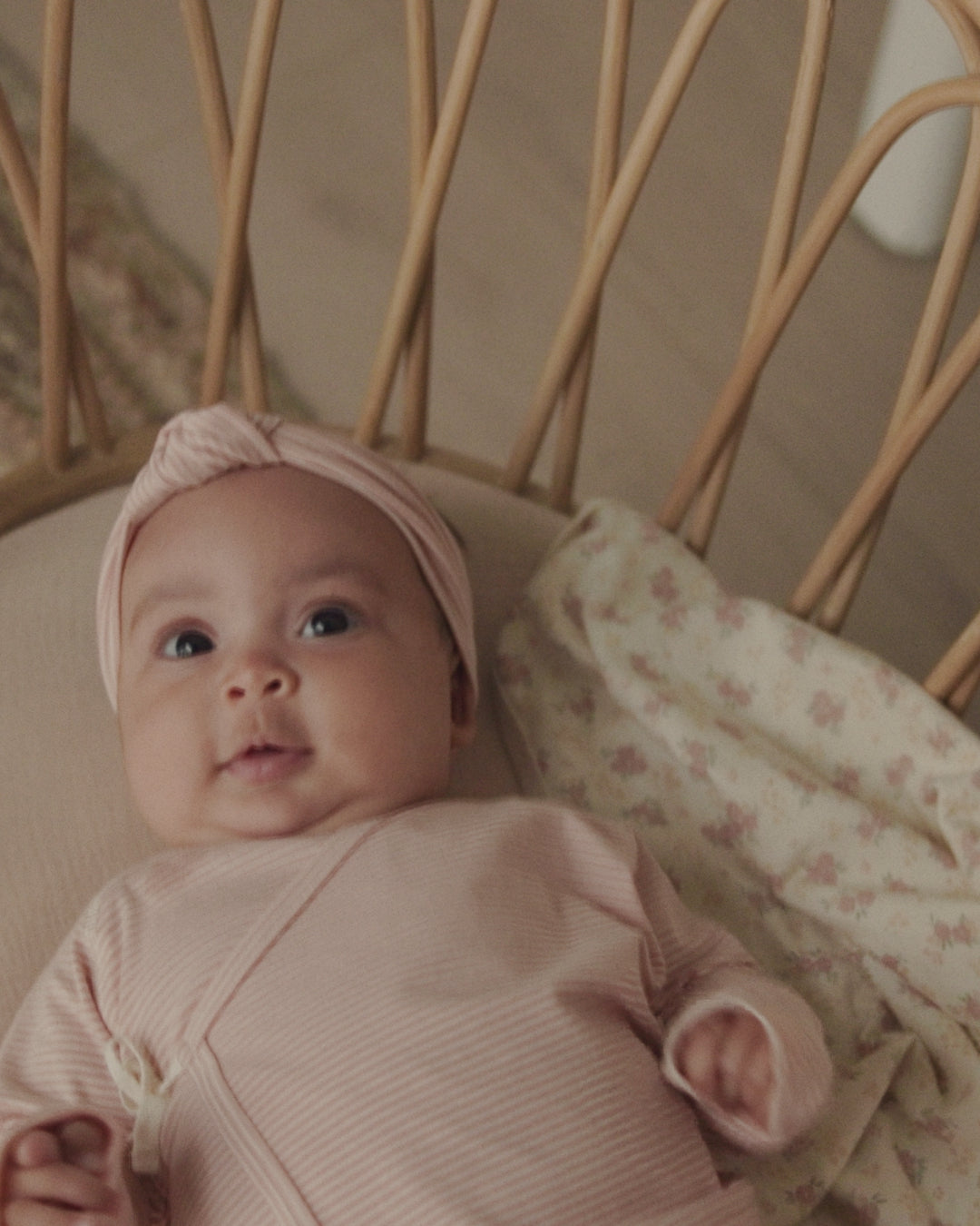 Set top avvolgente + pantaloni con piede Melone Micro Stripe